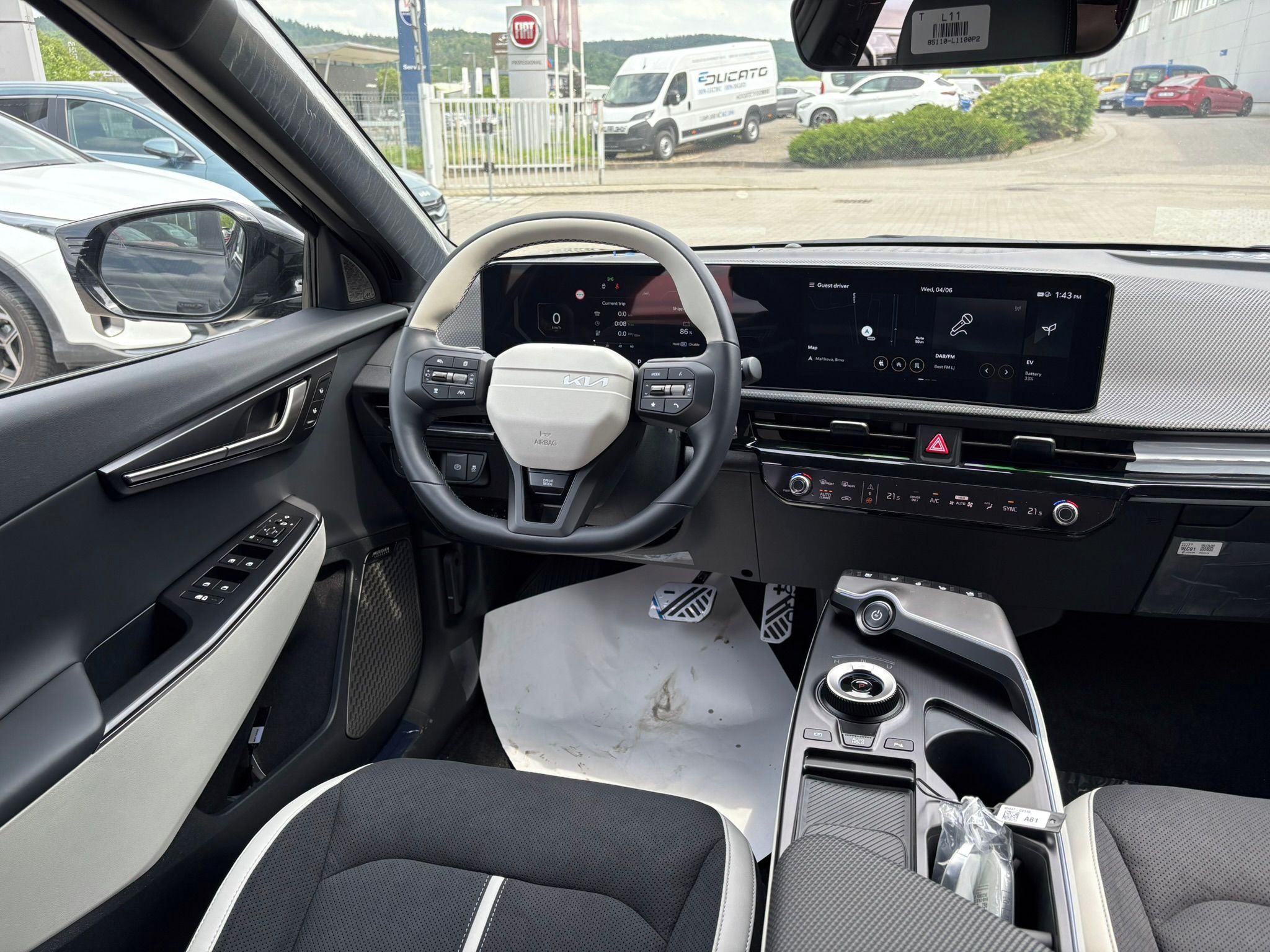 Kia EV6, 4x4 GT-LINE 239kW 84kWh - fotka 4