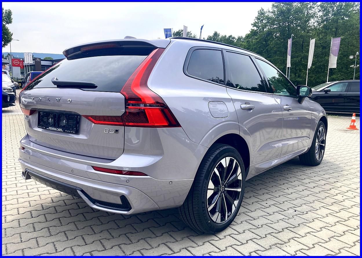 Volvo XC60, B5 AWD NEW EDICE DARK - fotka 6