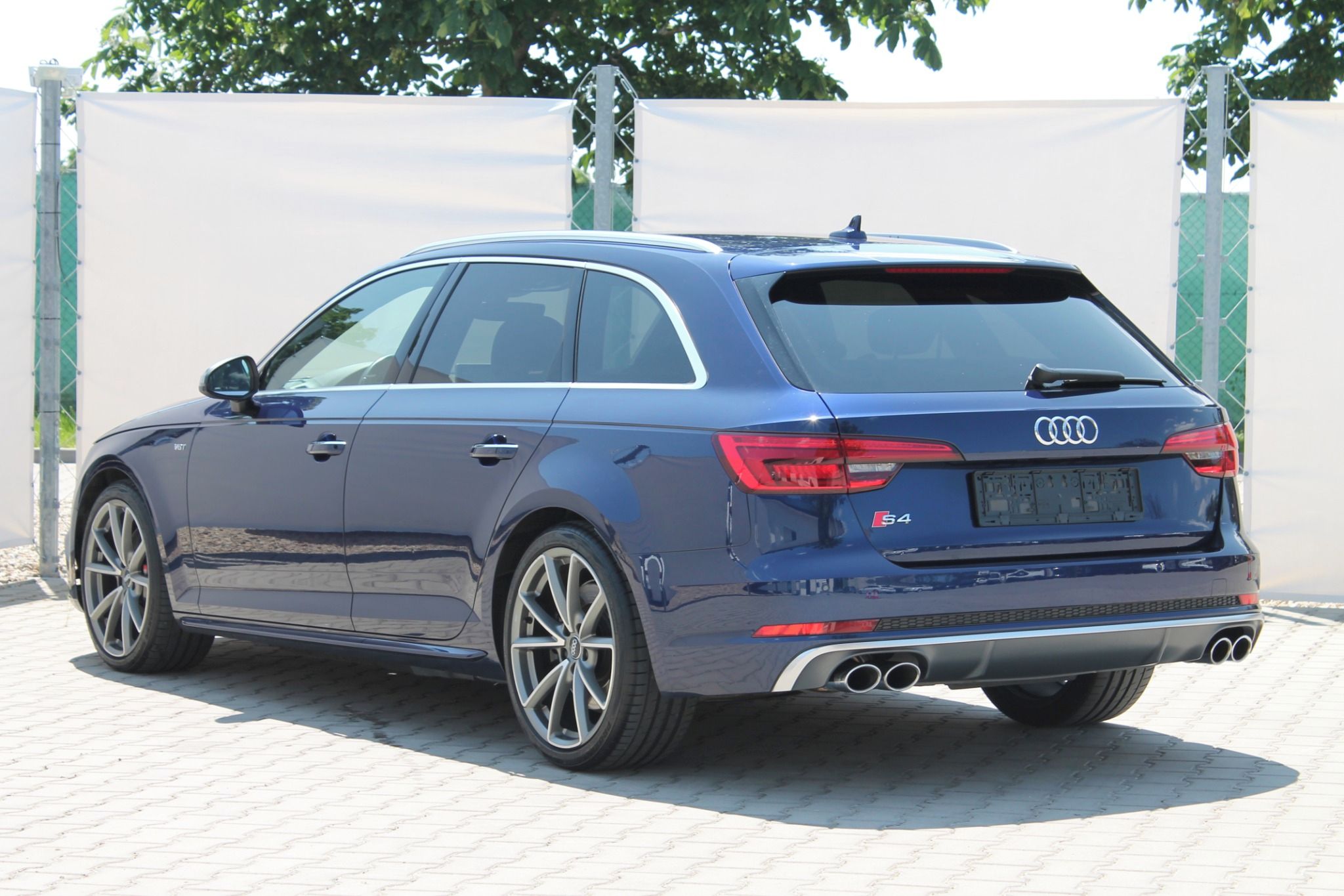 Audi S4, 3.0 TFSI*260kW*QUATTRO* - fotka 4