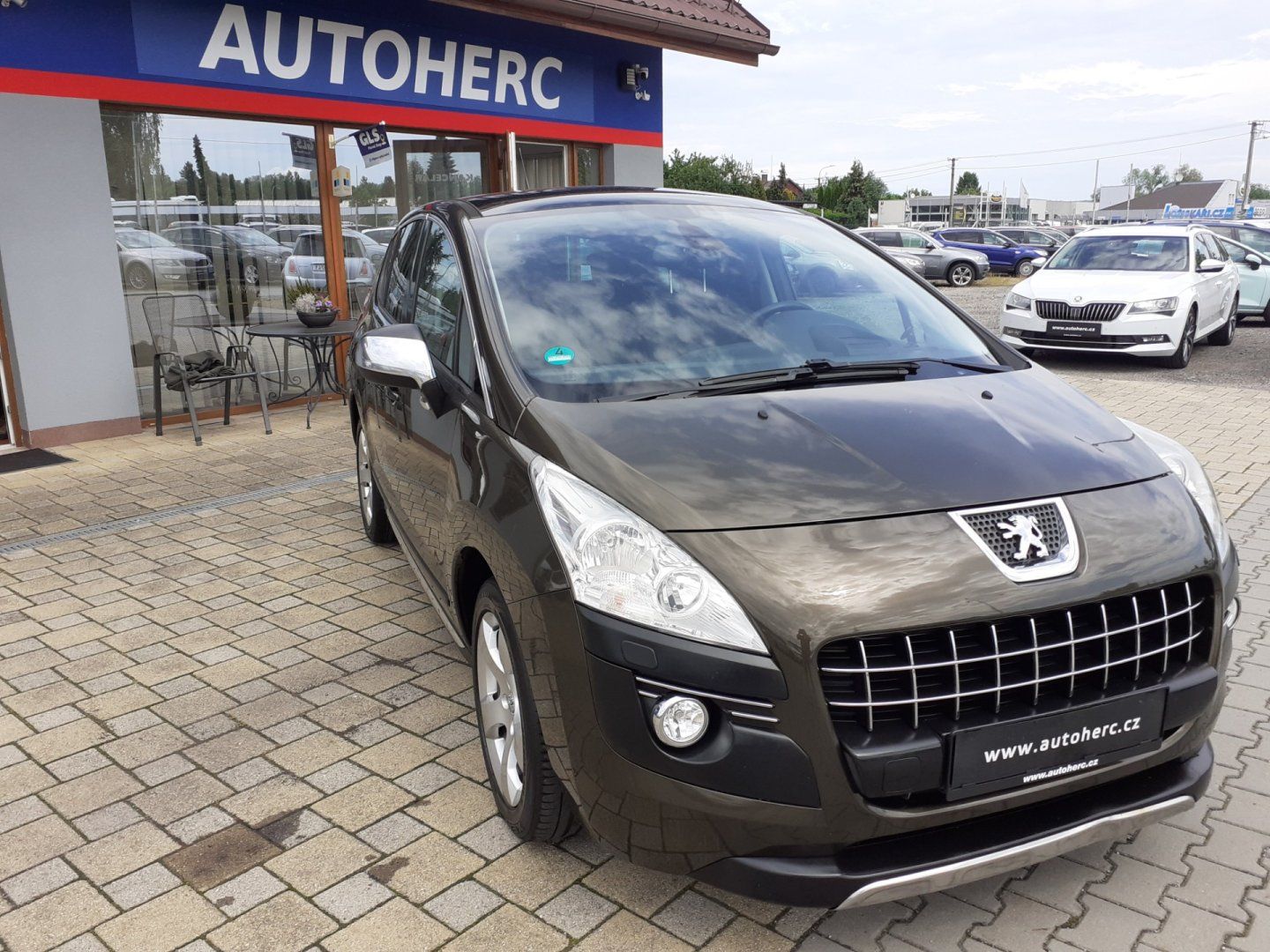 Peugeot 3008, 1.6 i  16V 115Kw - fotka 2
