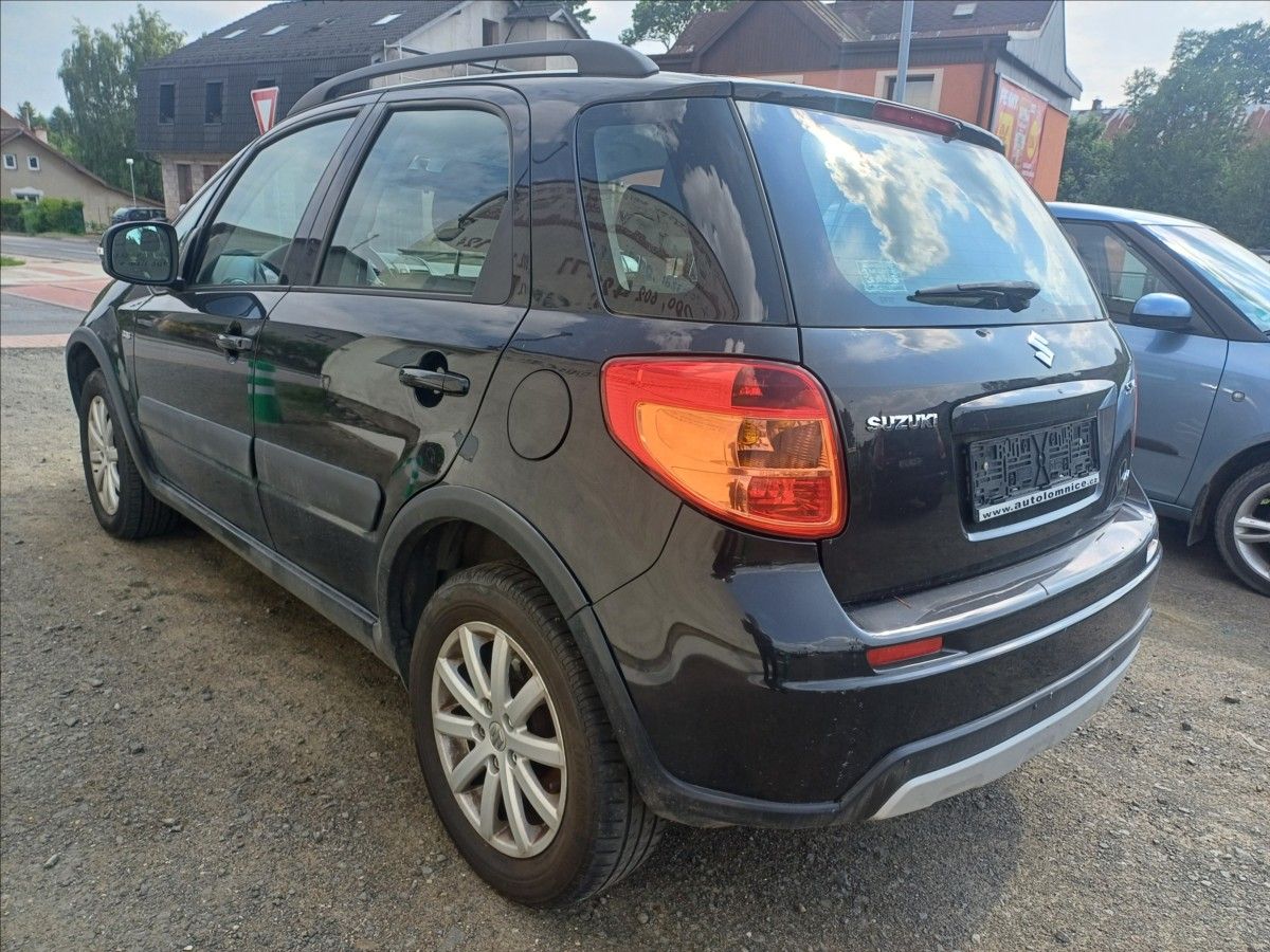 Suzuki SX4, 2,0 DDiS GLX 4x4 - fotka 6