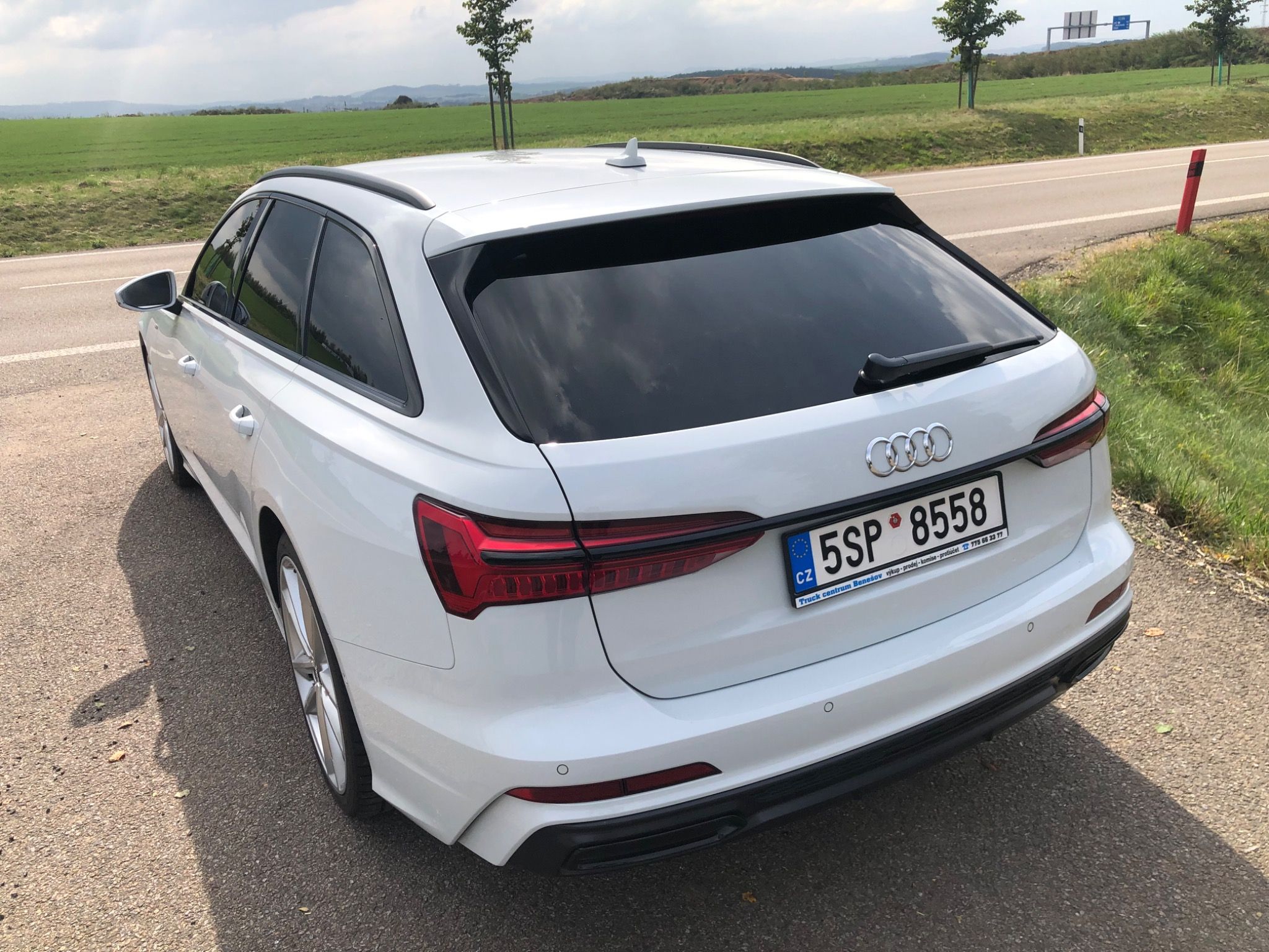 Audi A6 Avant, 50 TDi Quattro S-line CZ DPH - fotka 3