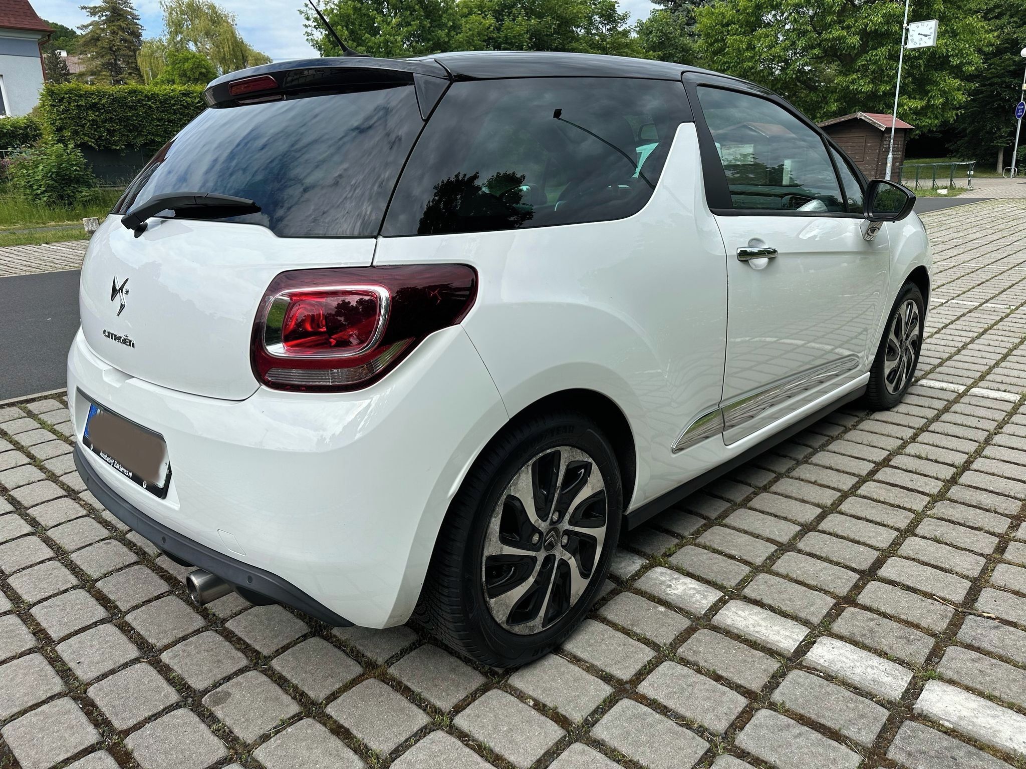 Citroën DS3, 1,6 HDi 68 kW - fotka 5