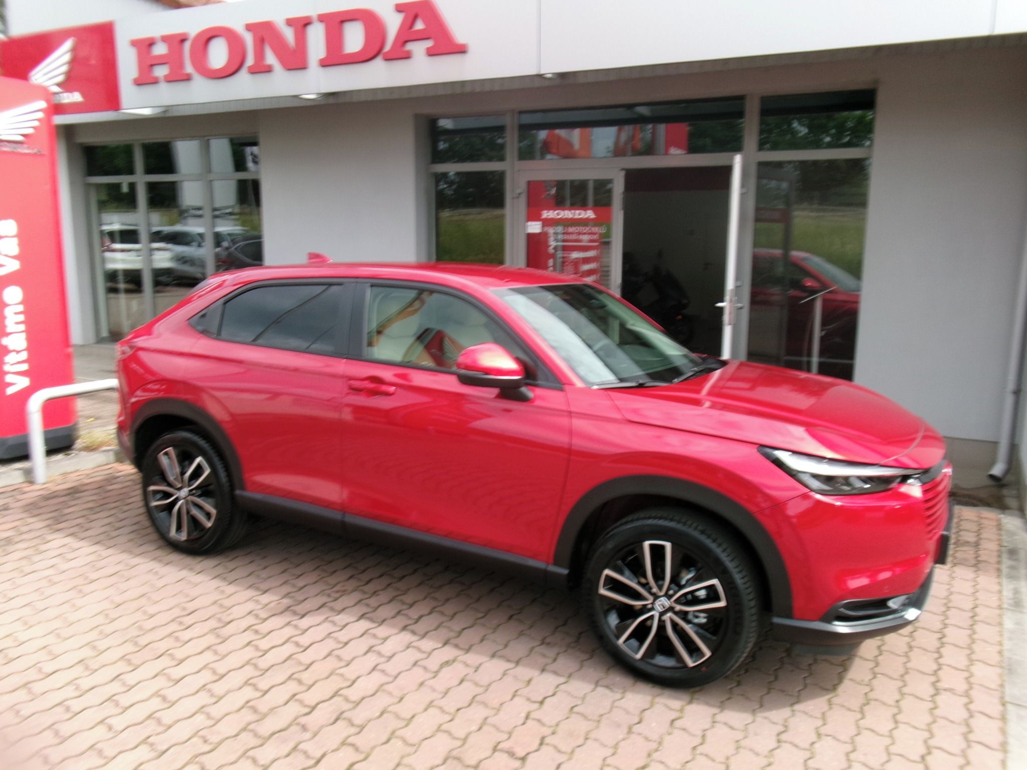 Honda HR-V, 1.5e:HEV ELEGANCE EXCLUSIVE 27 - fotka 2