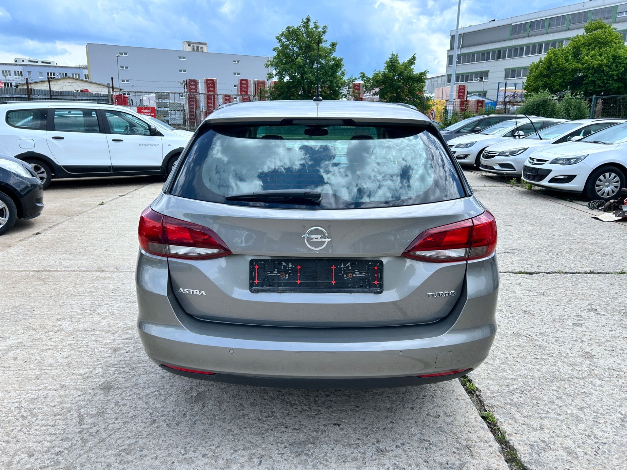 Opel Astra, K Sports Tourer - fotka 6