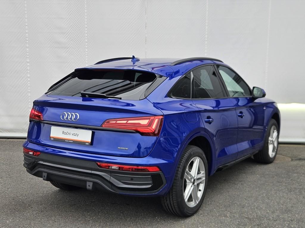 Audi Q5, 2.0TDi Sportback S-Line 150kW - fotka 2