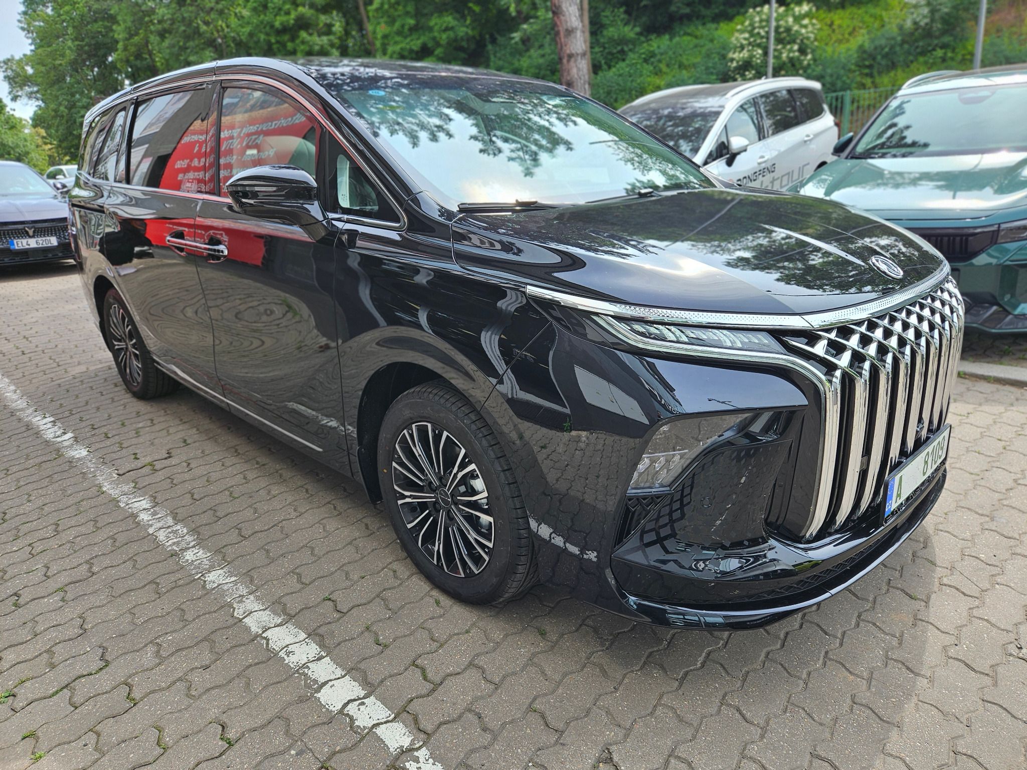Dongfeng U-Tour, DONGFENG U-TOUR V9 - fotka 4