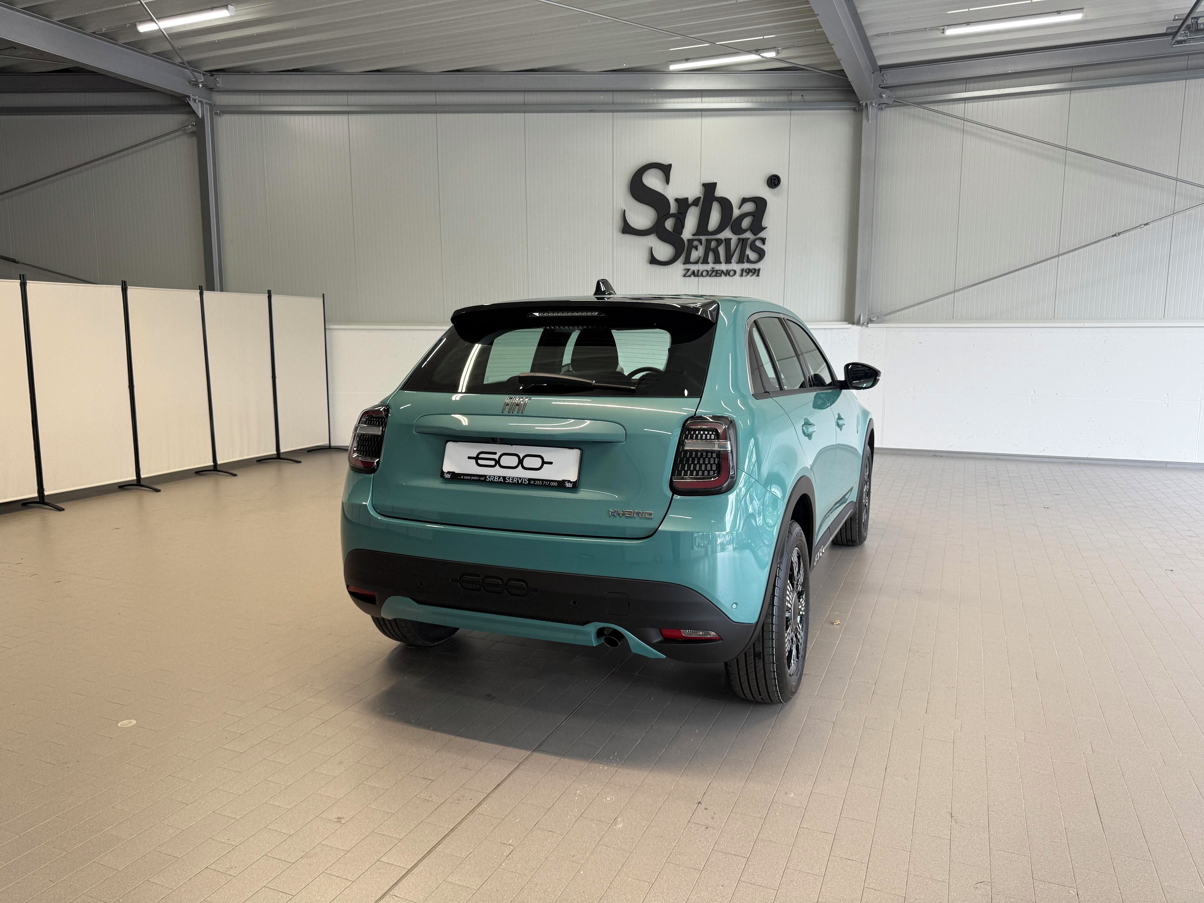 Fiat 600, 1.2 Turbo Hybrid 110k MHEV eDC - fotka 4