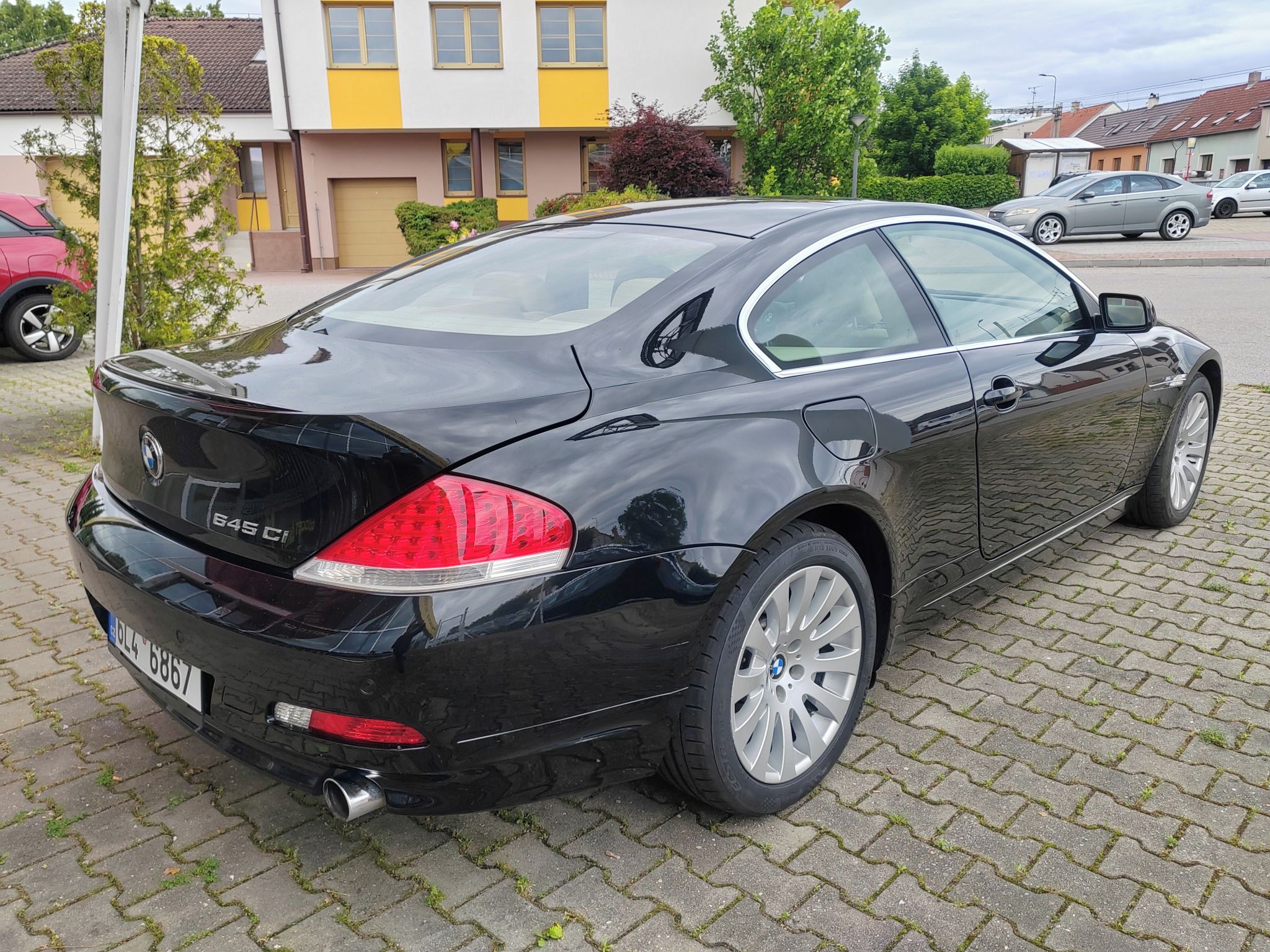 BMW Řada 6, 645CI,245KW,Serviska, TOP STAV - fotka 6