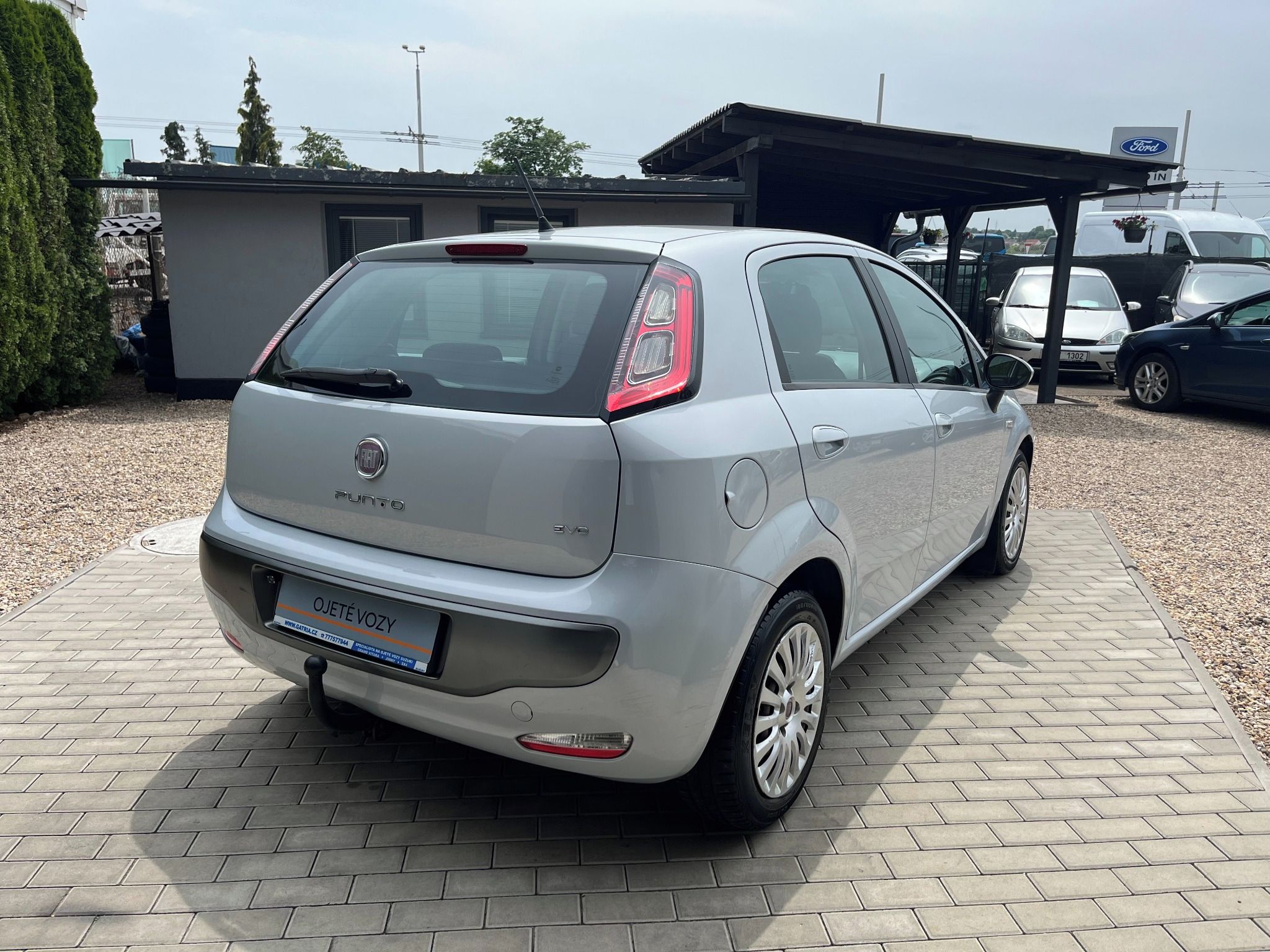 Fiat Punto, EVO 1.4i 77KW, Tažné zařízení - fotka 4