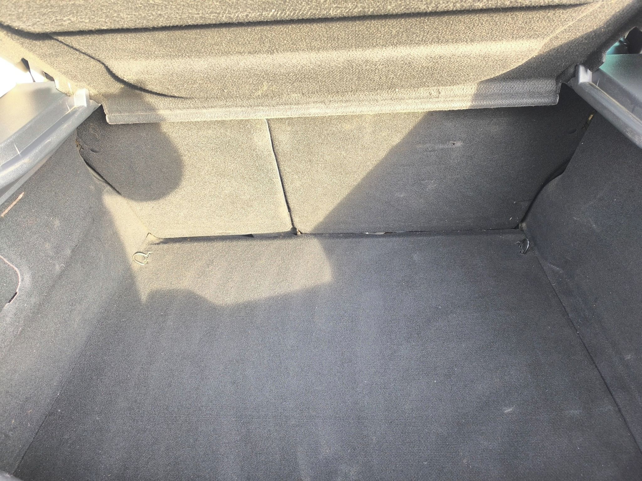 Renault Mégane, KRÁSNÝ,VÝBAVA,95TKM,SERVISKA - fotka 6