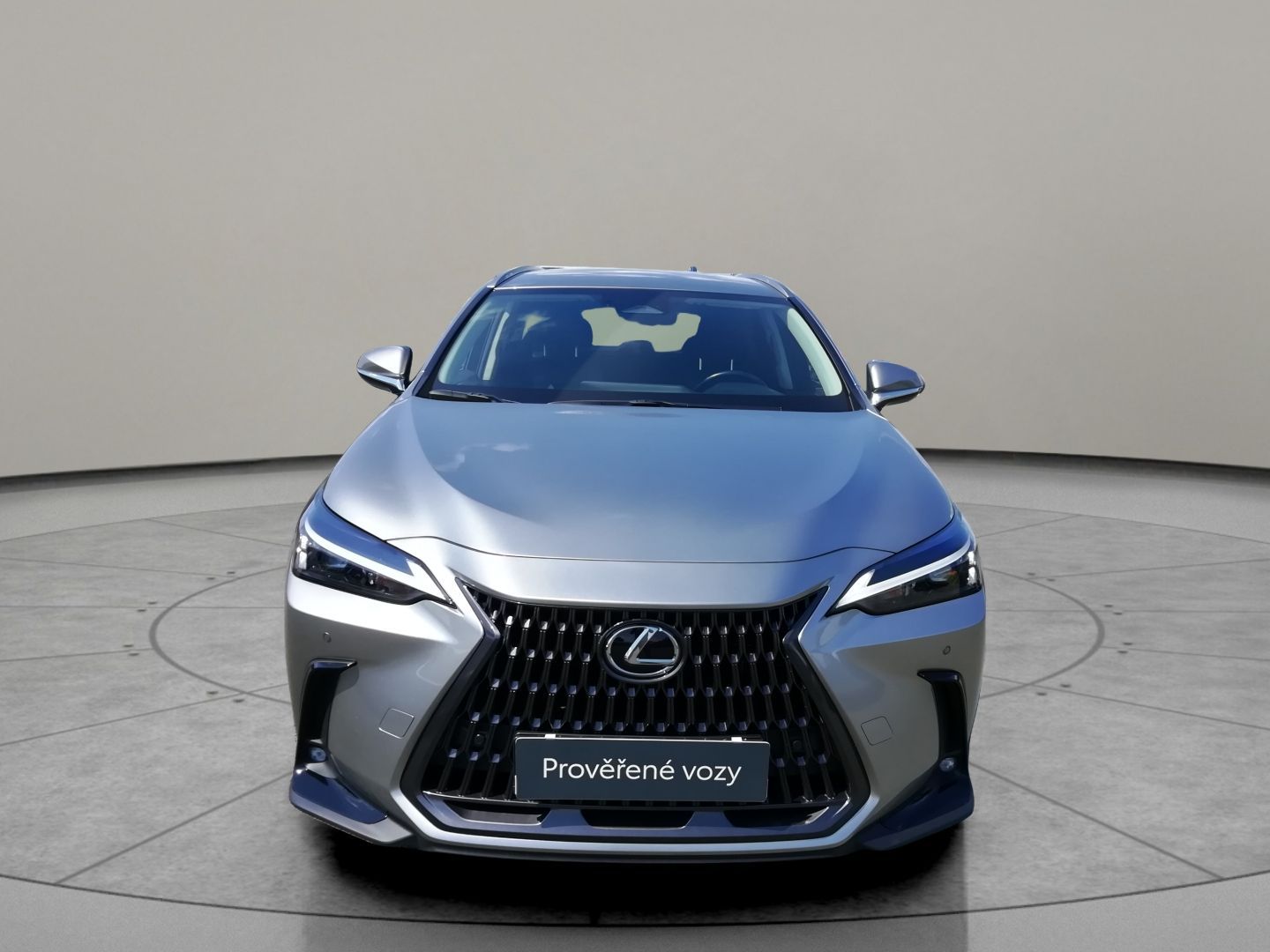 Lexus NX 450h+, Prestige 2,5 PHEV 4x4 - fotka 4