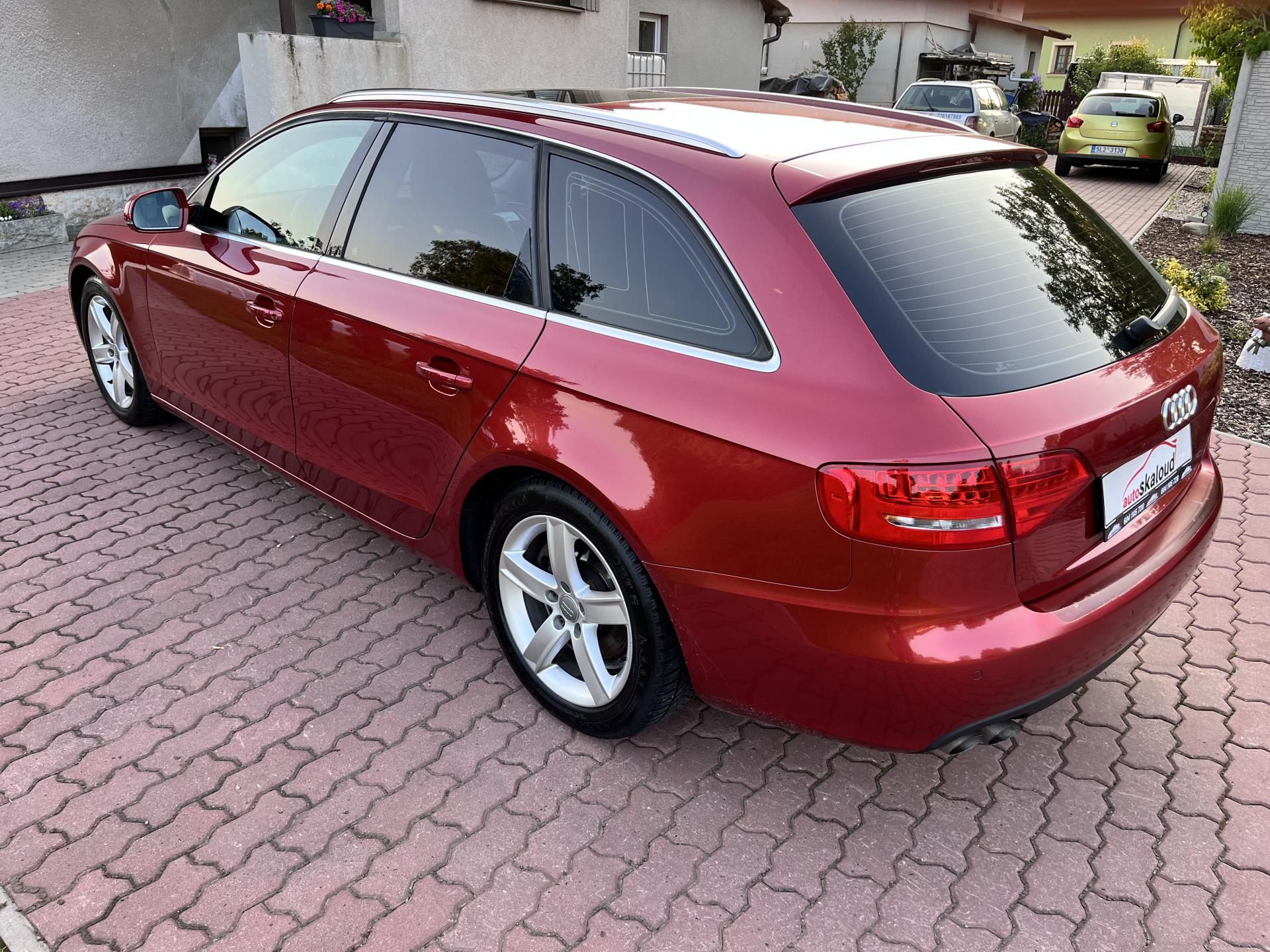 Audi A4, 2.0TDI 125KW,4x4,PANORAMA,XENO - fotka 5