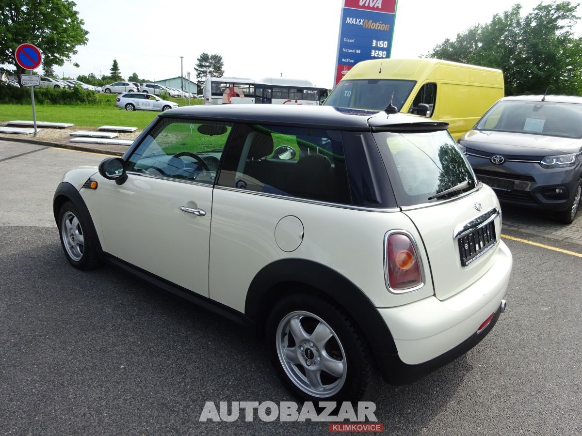 Mini Cooper, 1,6 D - fotka 6
