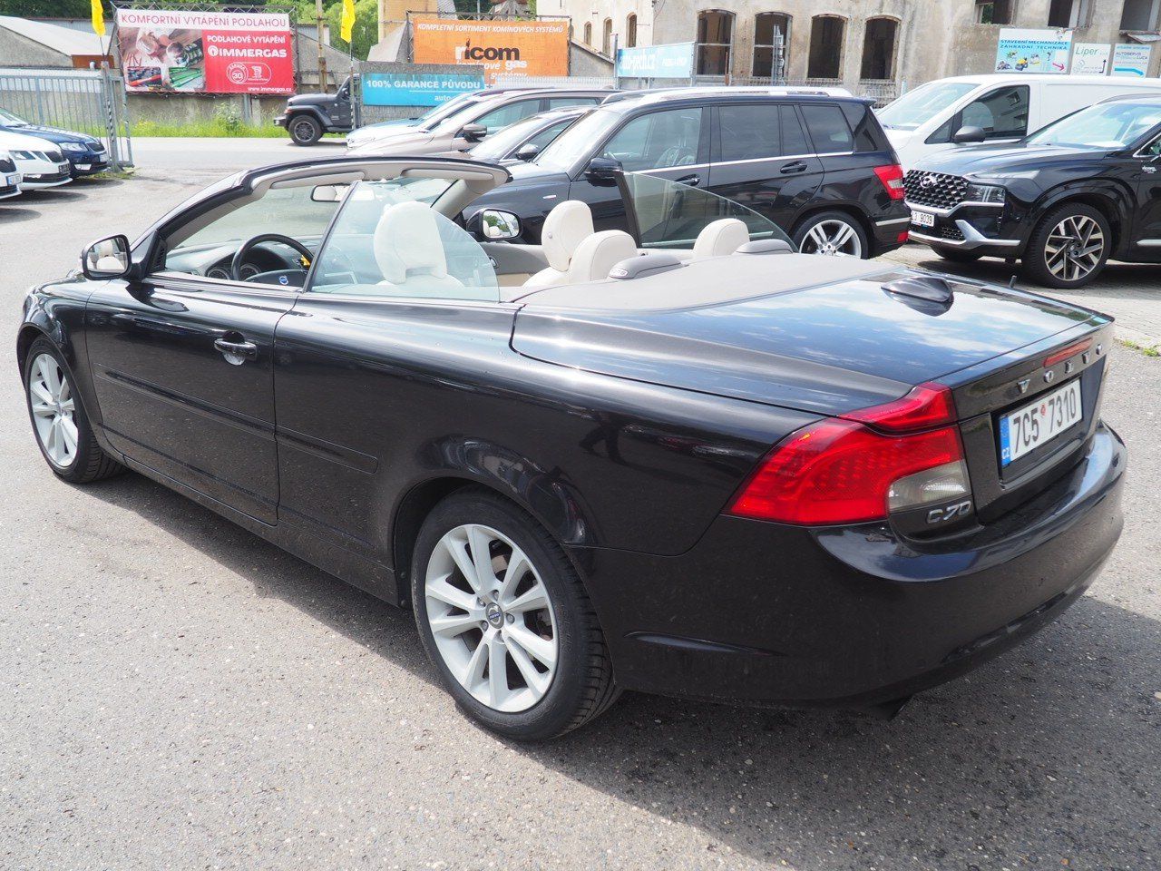 Volvo C70, 2.0D 110 kW Cabrio - fotka 2
