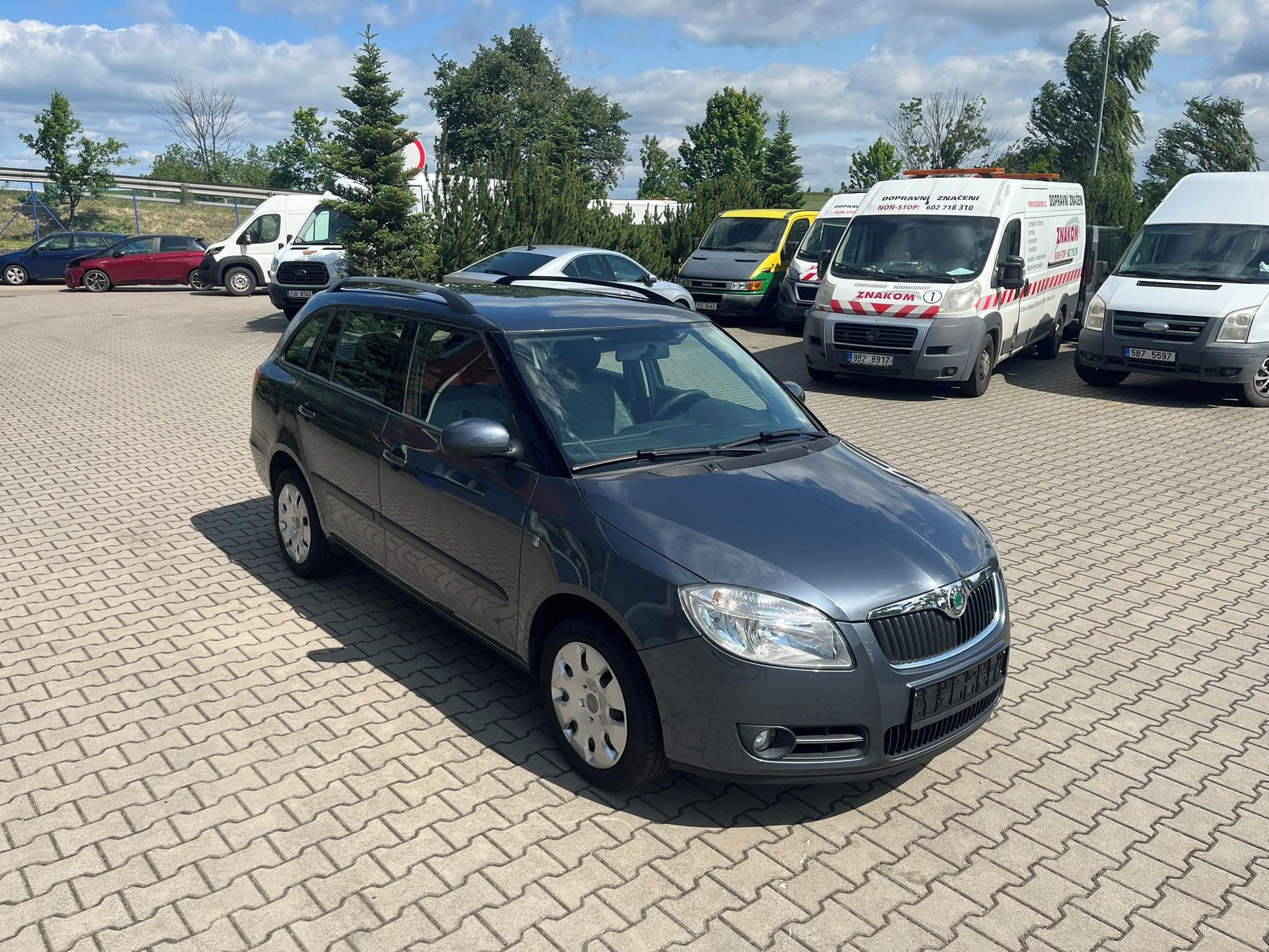 Škoda Fabia, COMBI 1,4 16v, 63kW - fotka 5