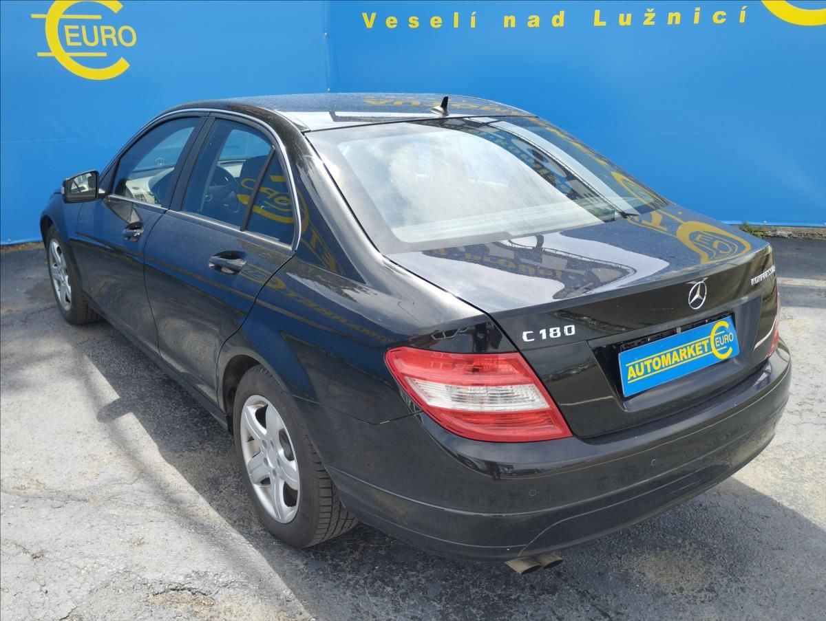 Mercedes-Benz Třídy C, 1,8 C180 115KW - fotka 6