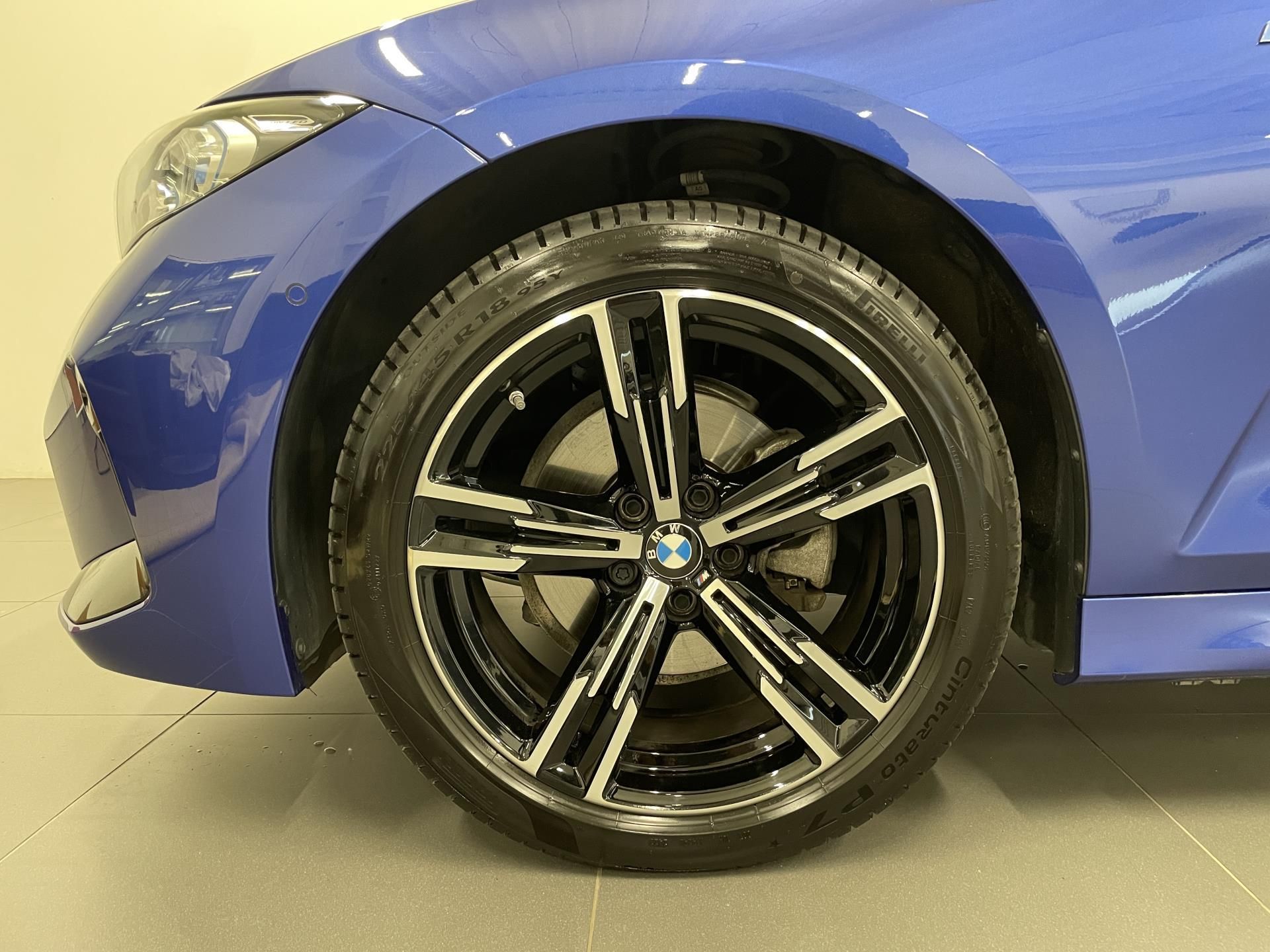 BMW Řada 3, 320d xDrive sedan - fotka 6