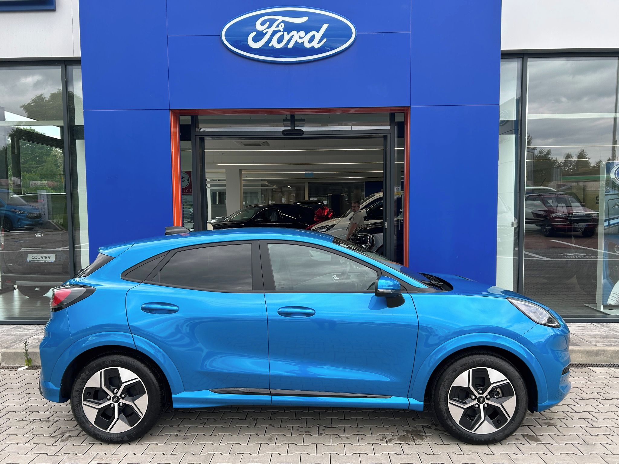 Ford Puma, GEN-E 123kW DOJEZD (123kW/168) - fotka 3