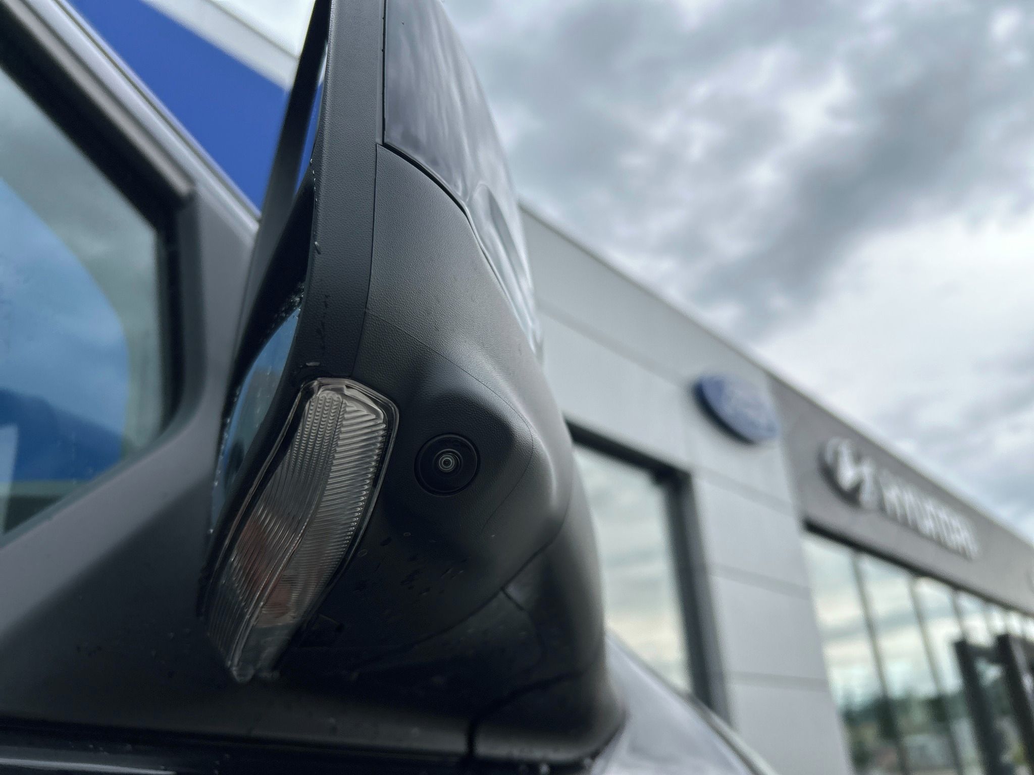 Ford Tourneo Custom, Titanium L2 2.0 EcoBlue 110 kW - fotka 5
