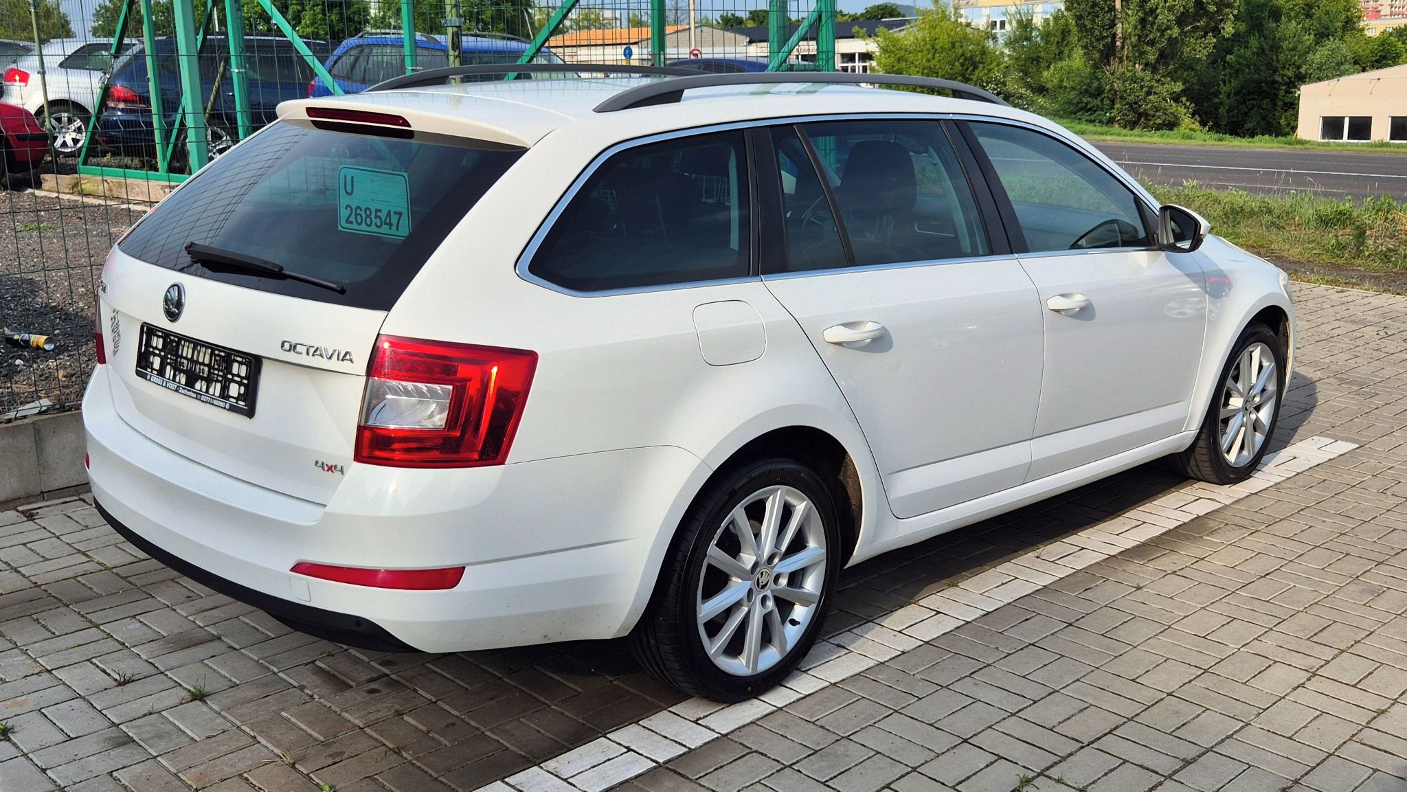 Škoda Octavia, 2.0 TDI  4x4 - fotka 3