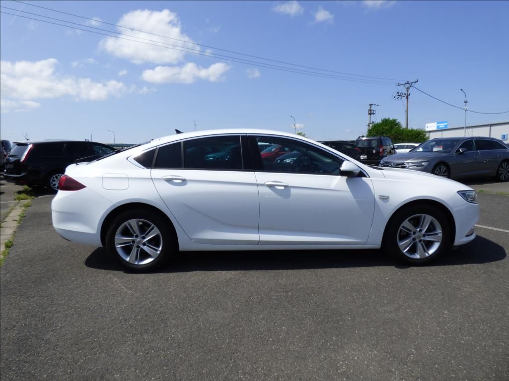 Opel Insignia, 2,0 CDTI,LED,Navigace,Digi Kli - fotka 2
