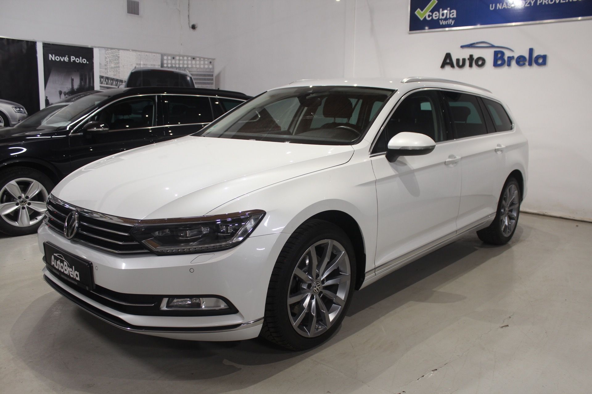 Volkswagen Passat, 2.0TDI DSG Highline 4x4 - fotka 6