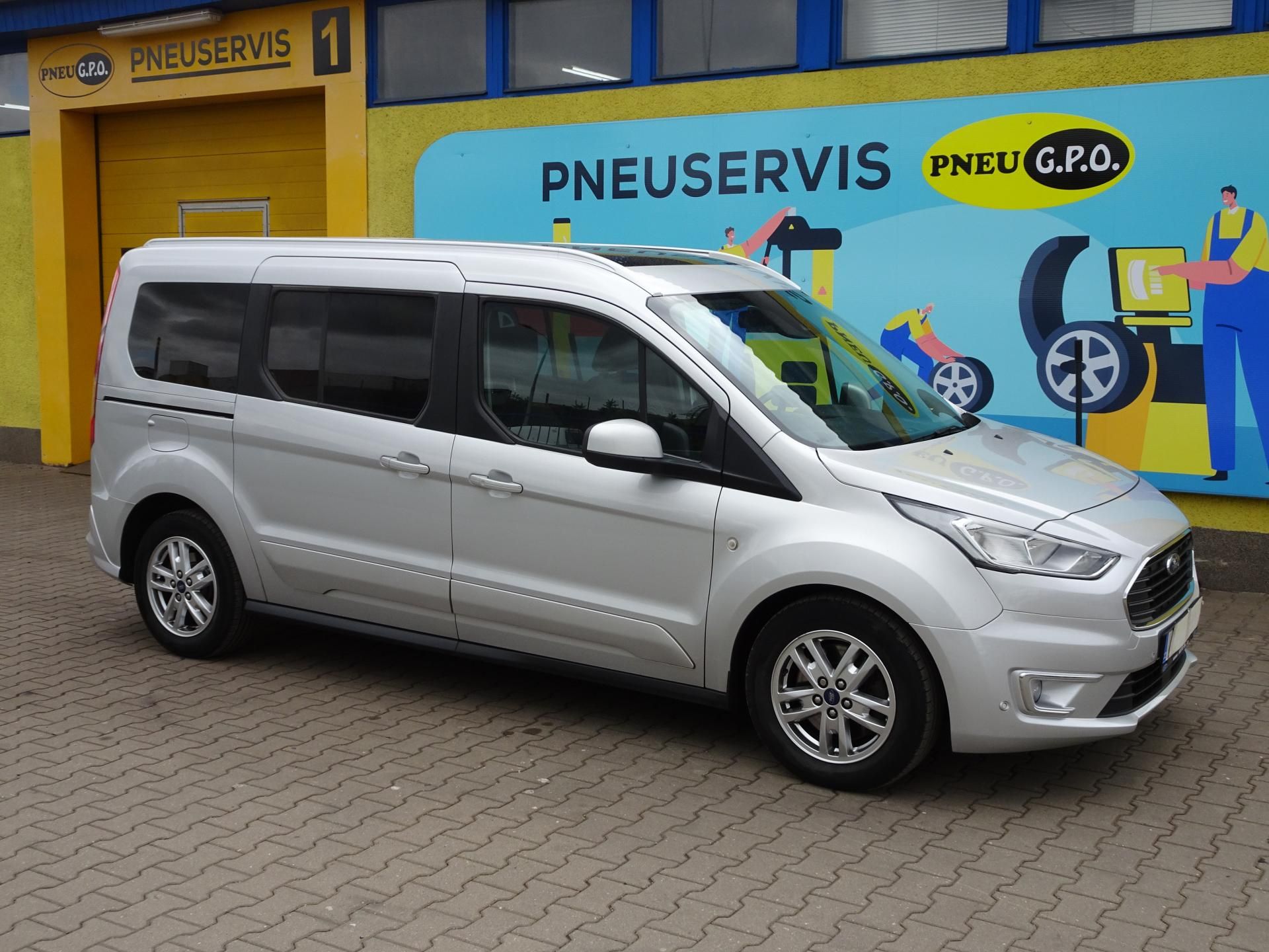 Ford Tourneo Connect - fotka 2