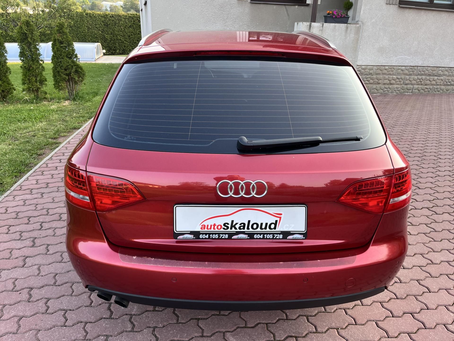 Audi A4, 2.0TDI 125KW,4x4,PANORAMA,XENO - fotka 6