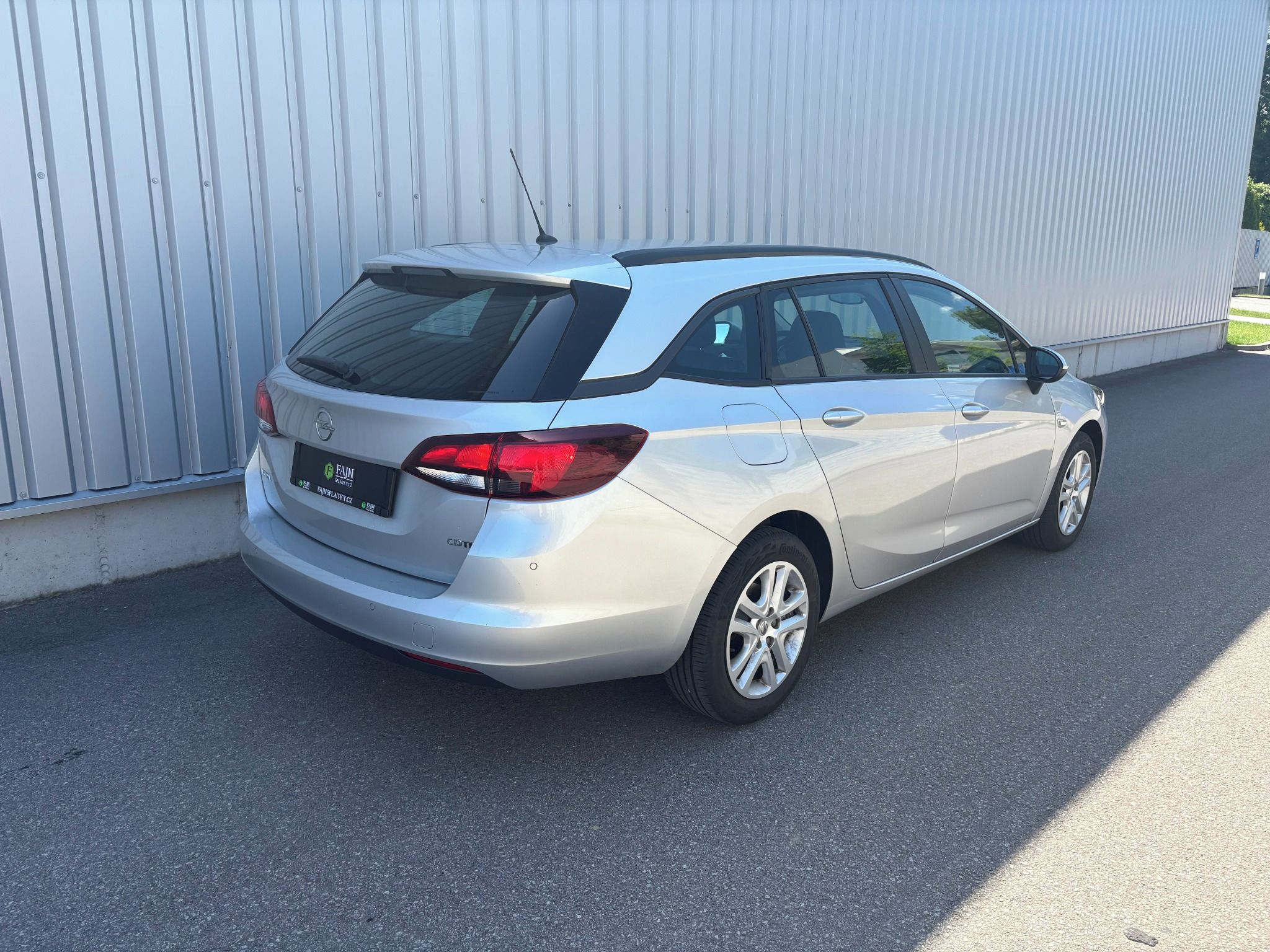 Opel Astra, Opel Astra combi 1.6 CDTi,81kw - fotka 4