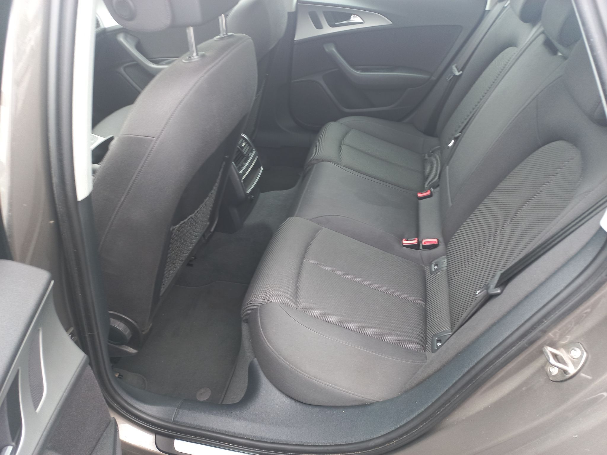 Audi A6, 3.0 TDi quattro 180 kW - fotka 5