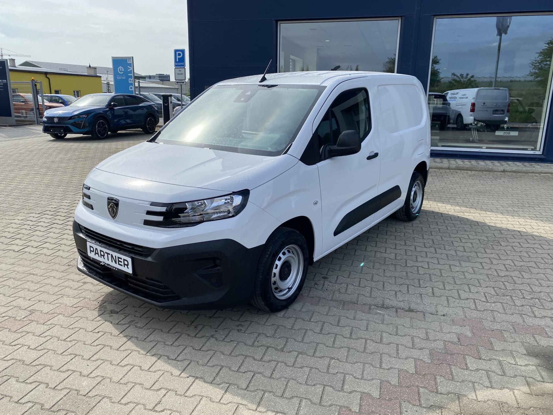 Peugeot Partner, Furgon L1 PureTech 110 MAN6 - fotka 4
