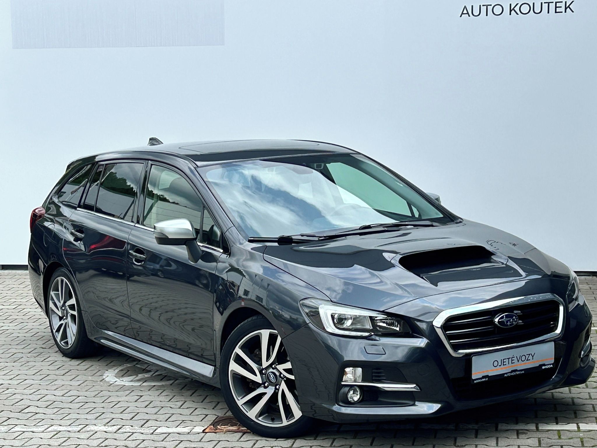Subaru Levorg, 1.6GT-S 170PS servisní kniha - fotka 2