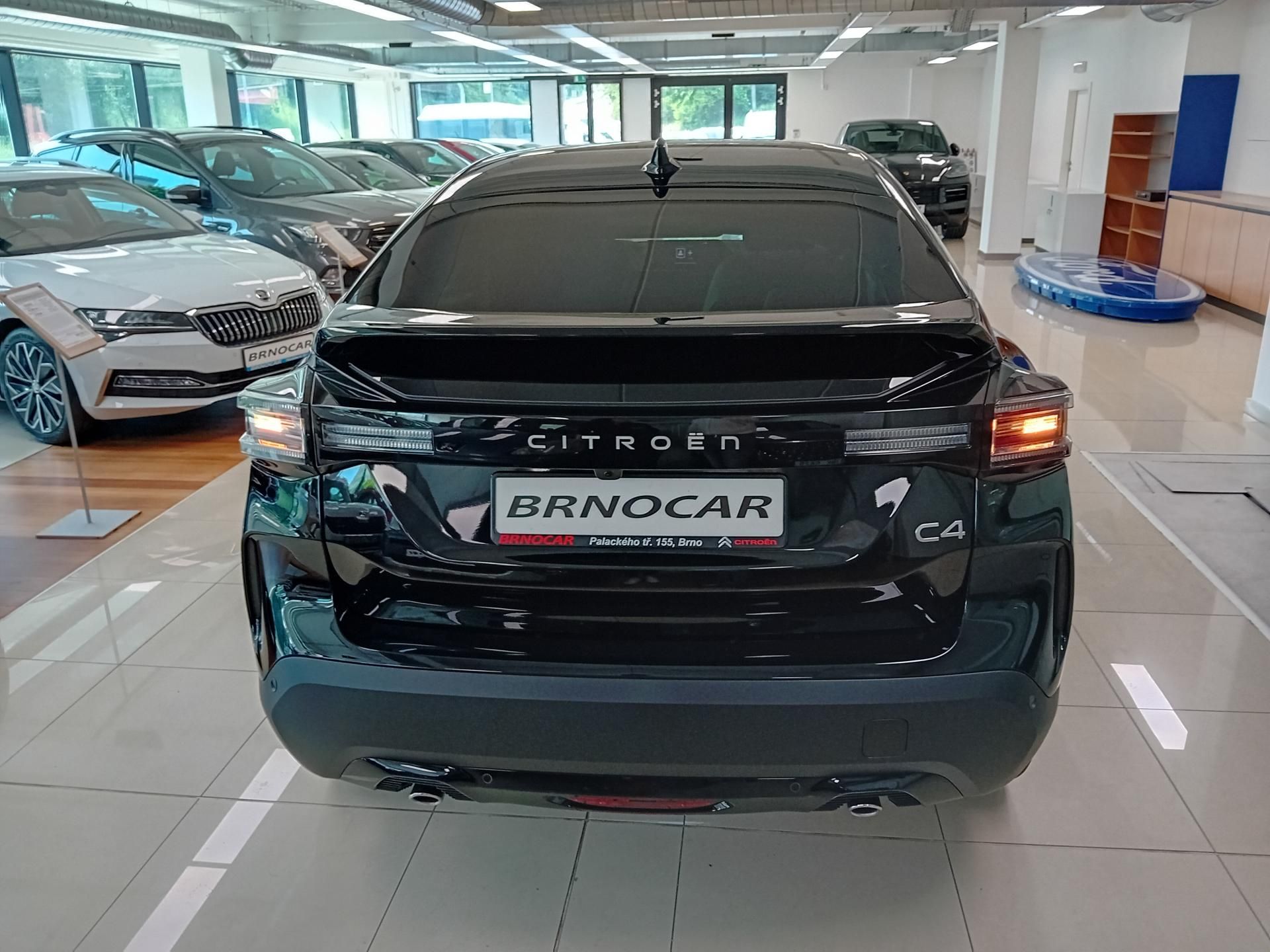 Citroën C4, MAX Hybrid 145k Automatic - fotka 5