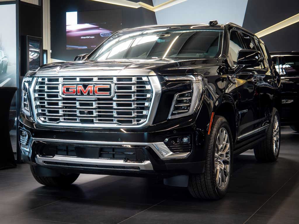 GMC Yukon, 6.2 V8 Denali Reserve Package