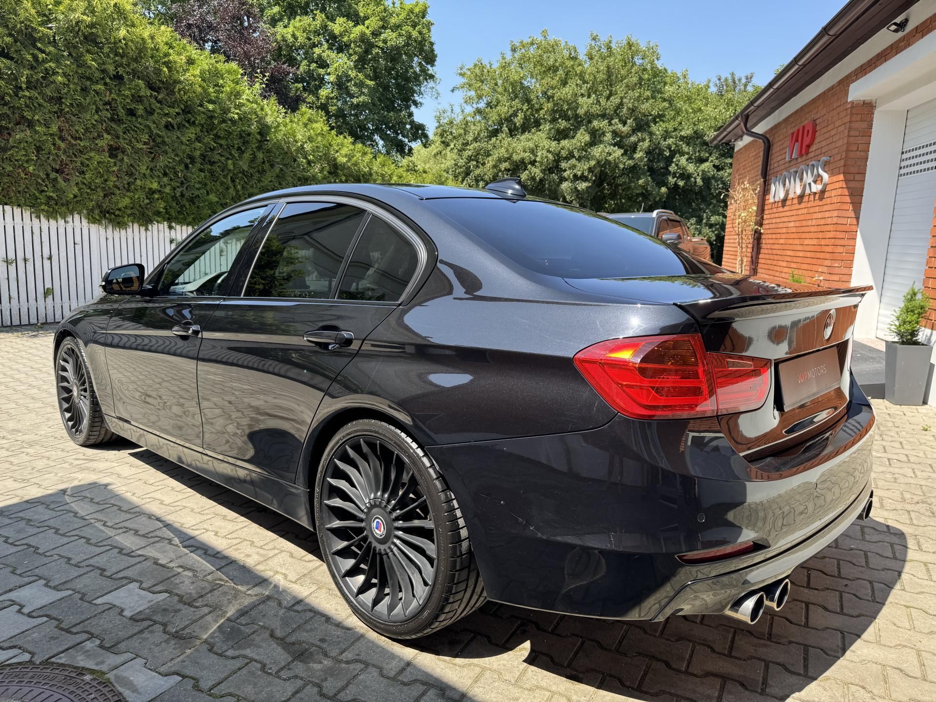 Alpina B3 S, S-4x4-R20-H&K-SERVIS BMW-TOP - fotka 4