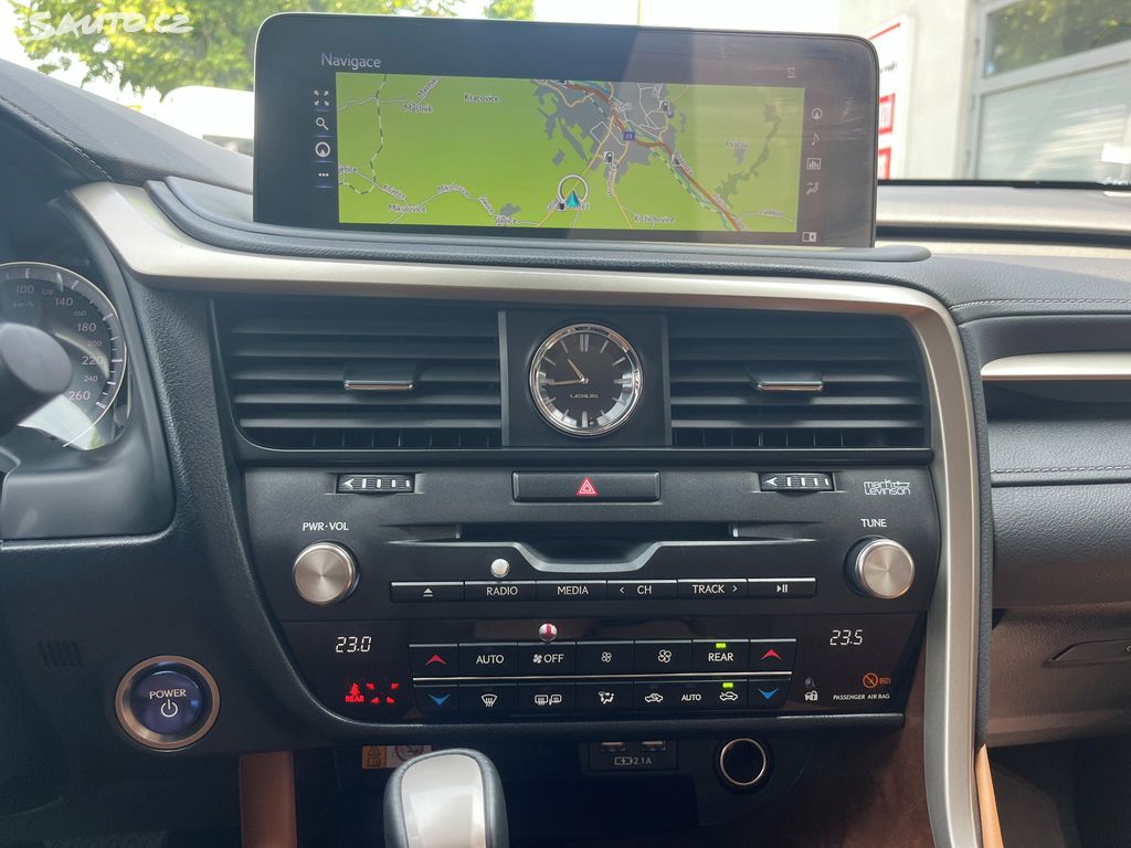Lexus RX, fotka 14