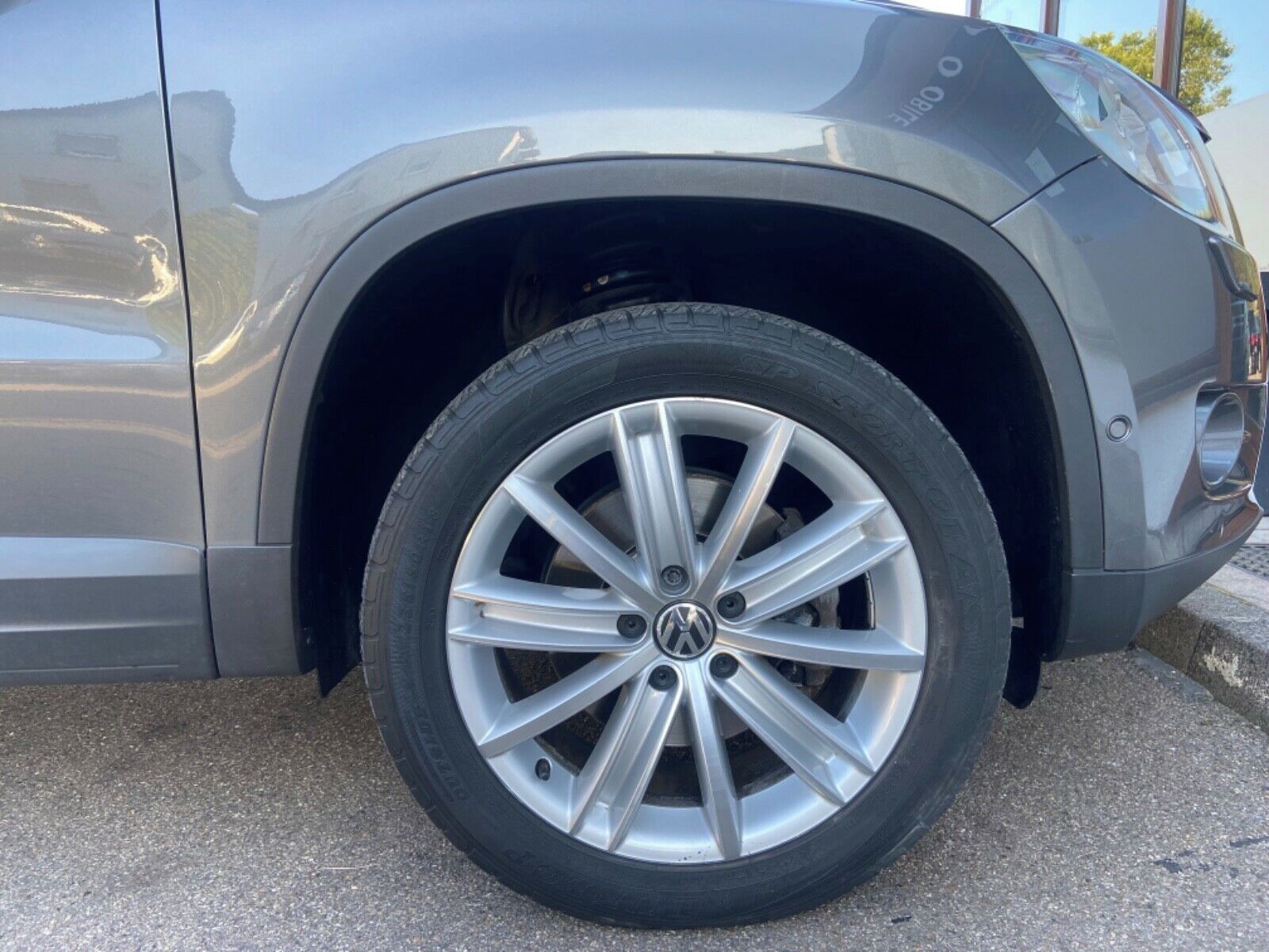 Volkswagen Tiguan, 4x4 plny servis R LINE - fotka 6