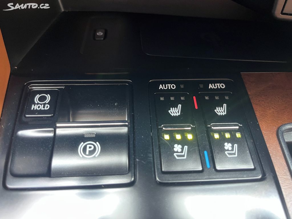 Lexus RX, fotka 34