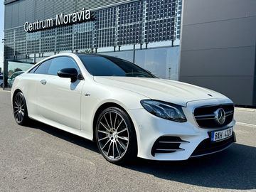 53 AMG 4MATIC+ kupé