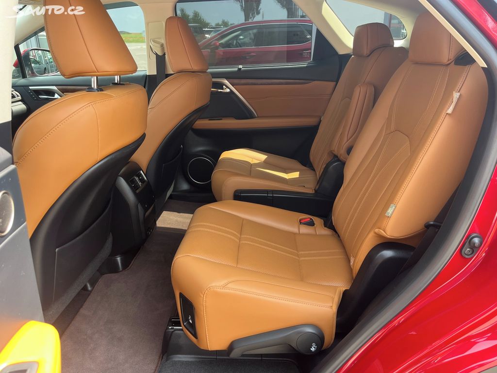 Lexus RX, fotka 18