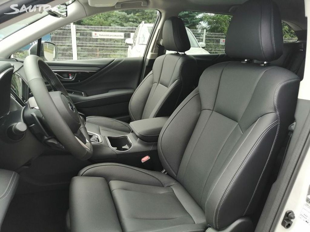 Subaru Outback, 2,5i Touring s Harman/Kardon - fotka 5