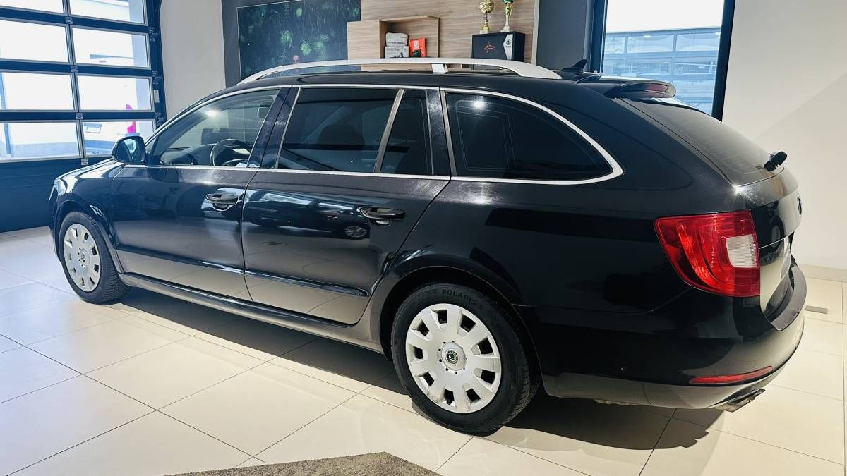 Škoda Superb, Combi Ambition 1,8 TSI 118kW M - fotka 6