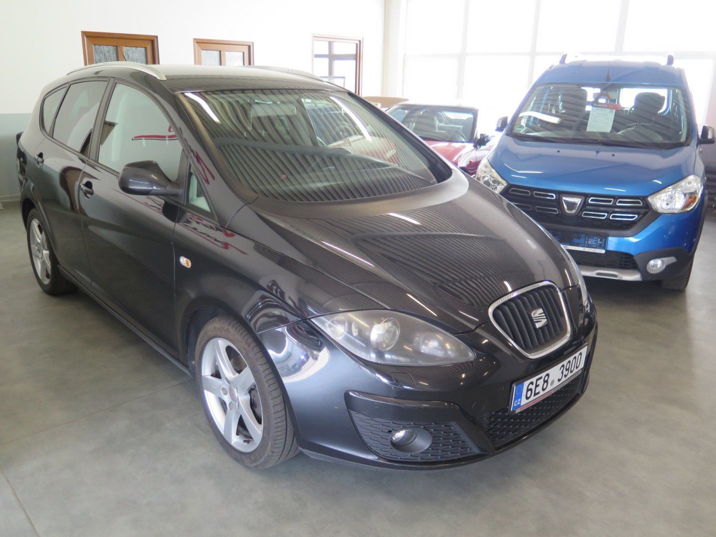 Seat Altea, 1.6TDI,XL,klima,výhřev,navi - fotka 5