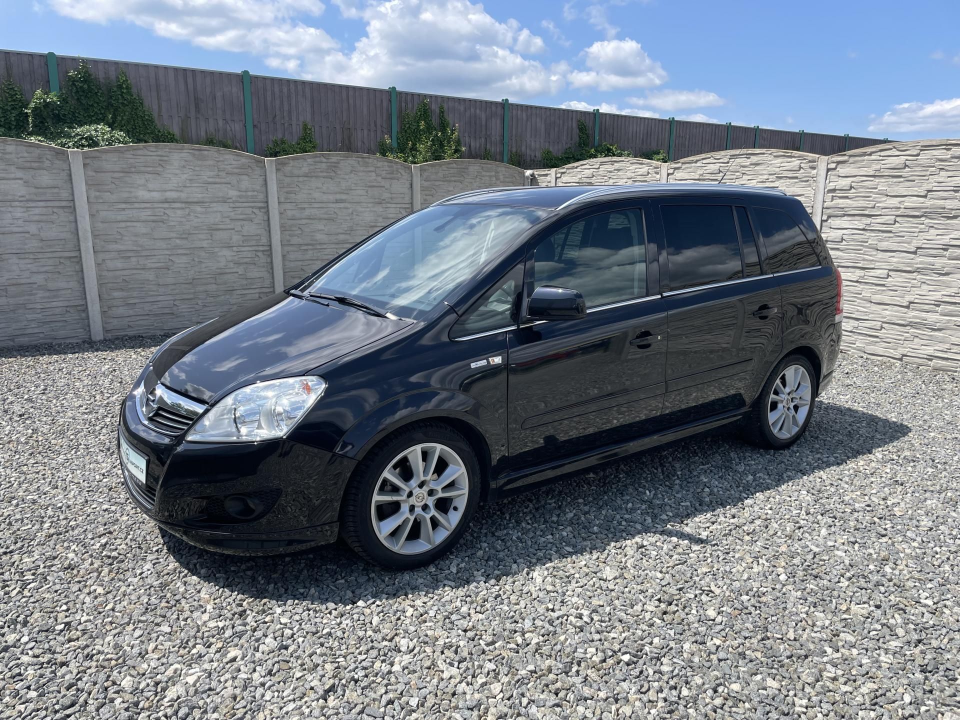 Opel Zafira, 1.8i 16v 135PS LPG 7MÍST SPORT - fotka 6