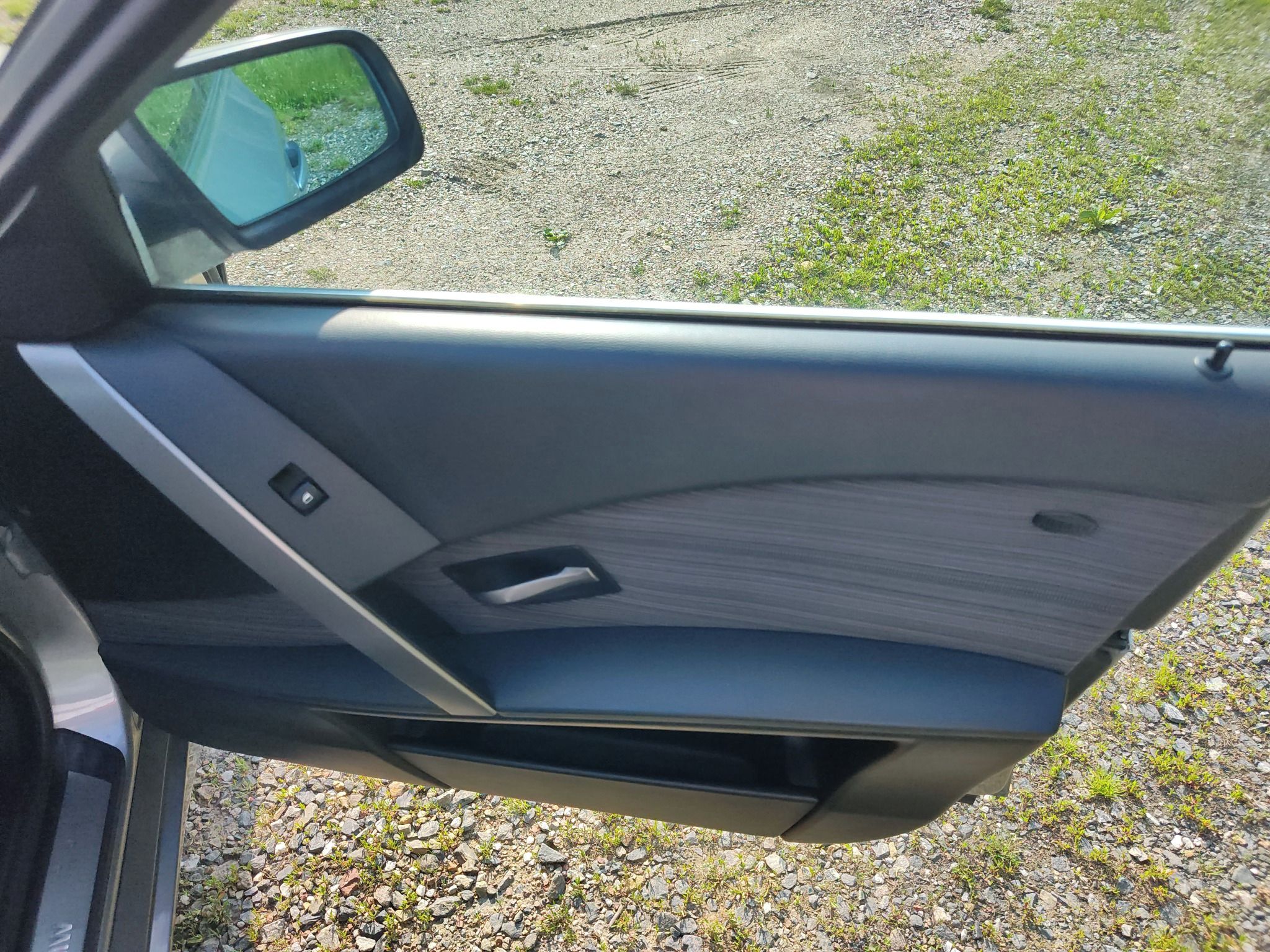 BMW Řada 5, 525i 141 Kw  automat - fotka 5