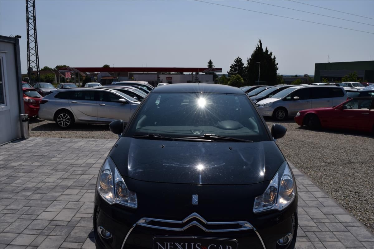 Citroën DS3, 1,2 60KW• KLIMA • AUDIO • ALU - fotka 3