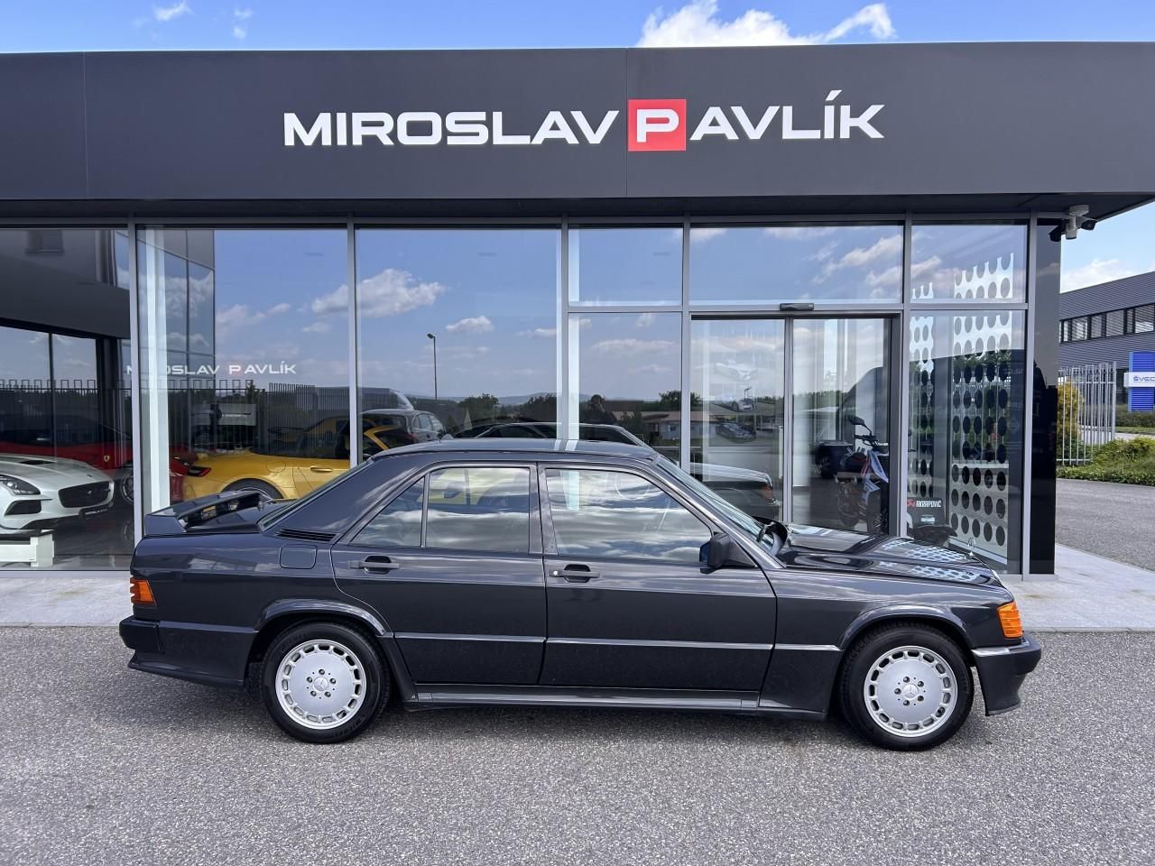 Mercedes-Benz 190, E 2.3 16V COSWORTH - fotka 4