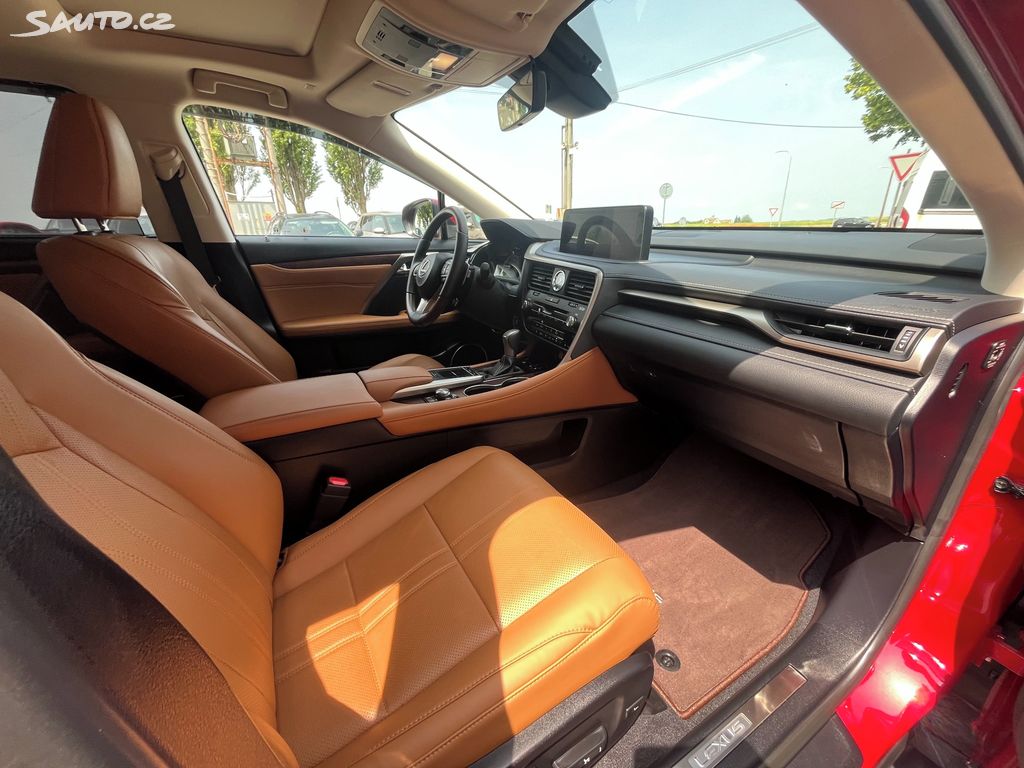 Lexus RX, fotka 10
