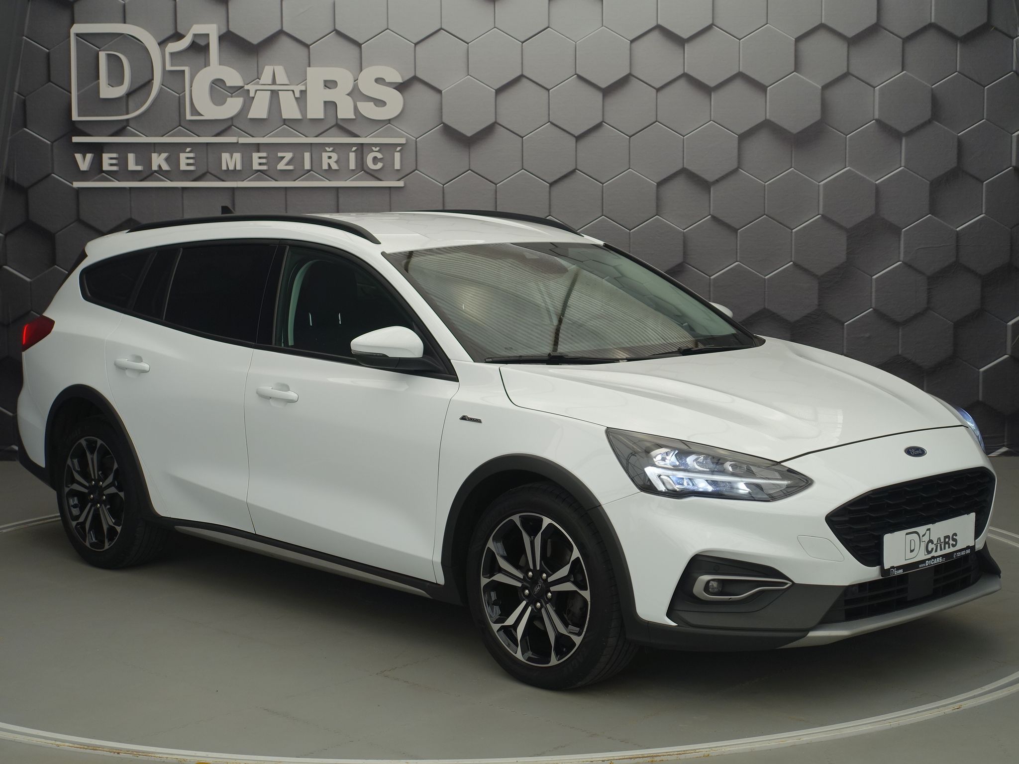 Ford Focus, 2.0 EcoBlue Active LED SVĚTLA - fotka 5